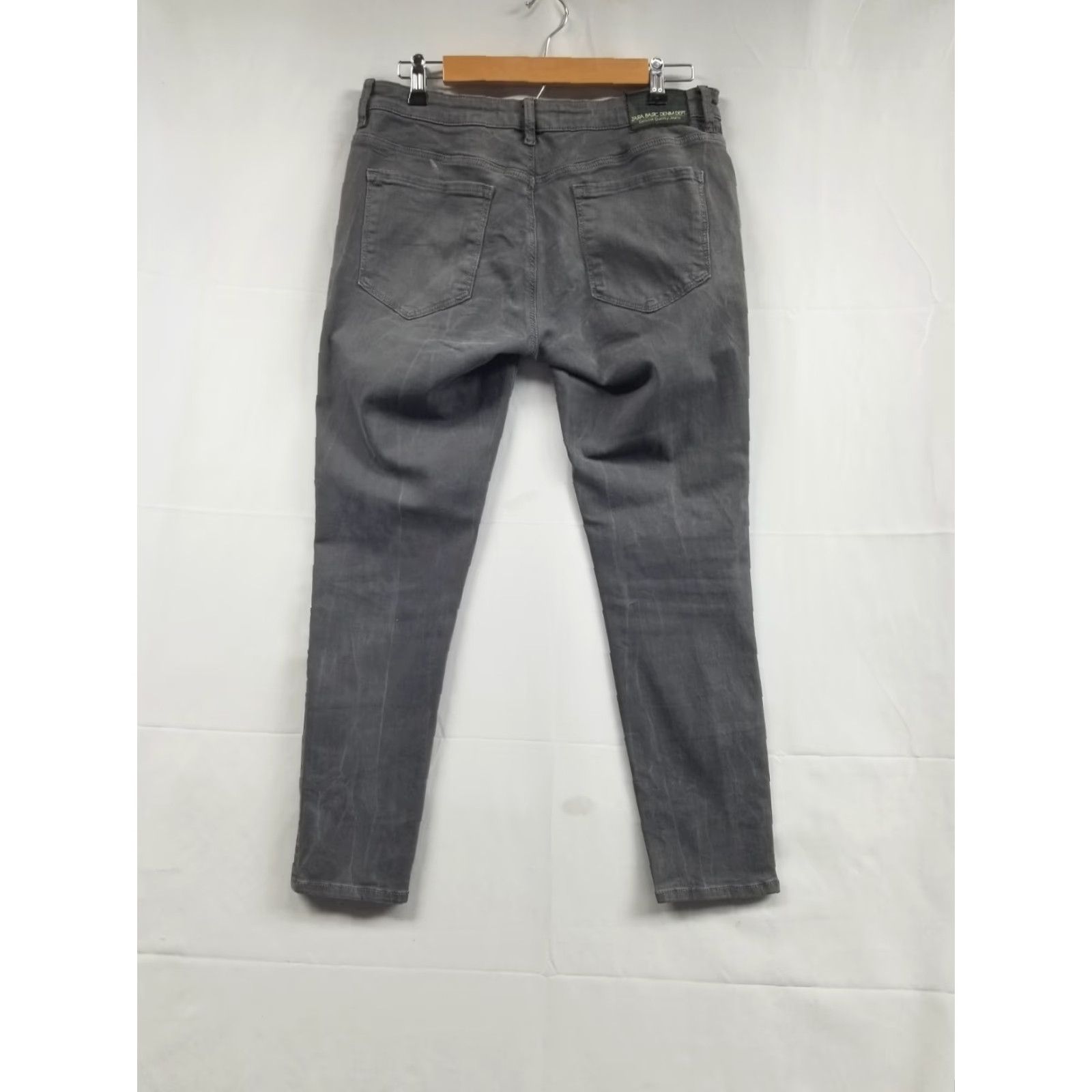 Zara Zara Jeans Denim Gray Embellished Distressed Slim Skinny Size 10 Women Regular 32 Inseam 26 Edge Edge Size 32" / US 10 / IT 46 - 2 Thumbnail