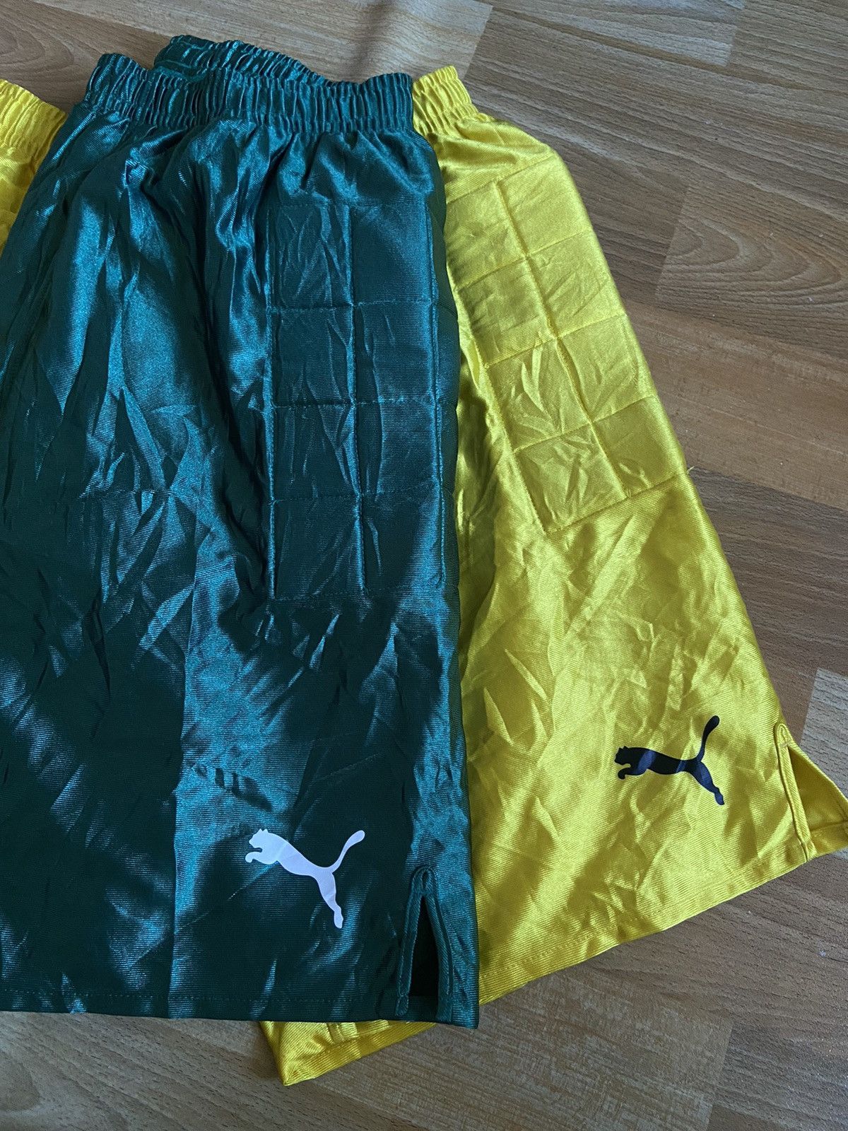 Other COMBO short pant puma goal keeper sizing LARGE Size US 34 / EU 50 - 1 Thumbnail