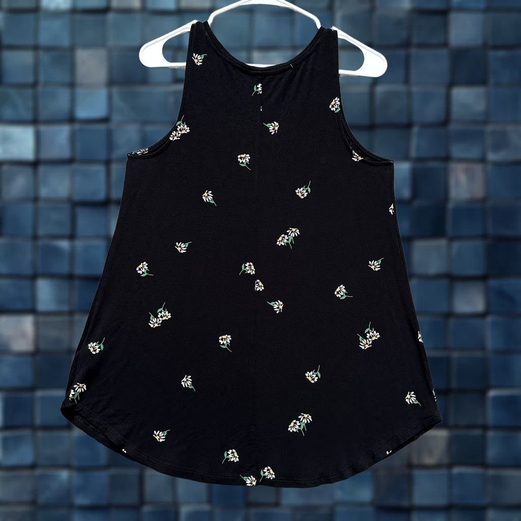 Old Navy Old Navy Sleeveless Luxe Swing Tank Top Women S Black Floral Print Rayon EUC Size S / US 4 / IT 40 - 1 Thumbnail