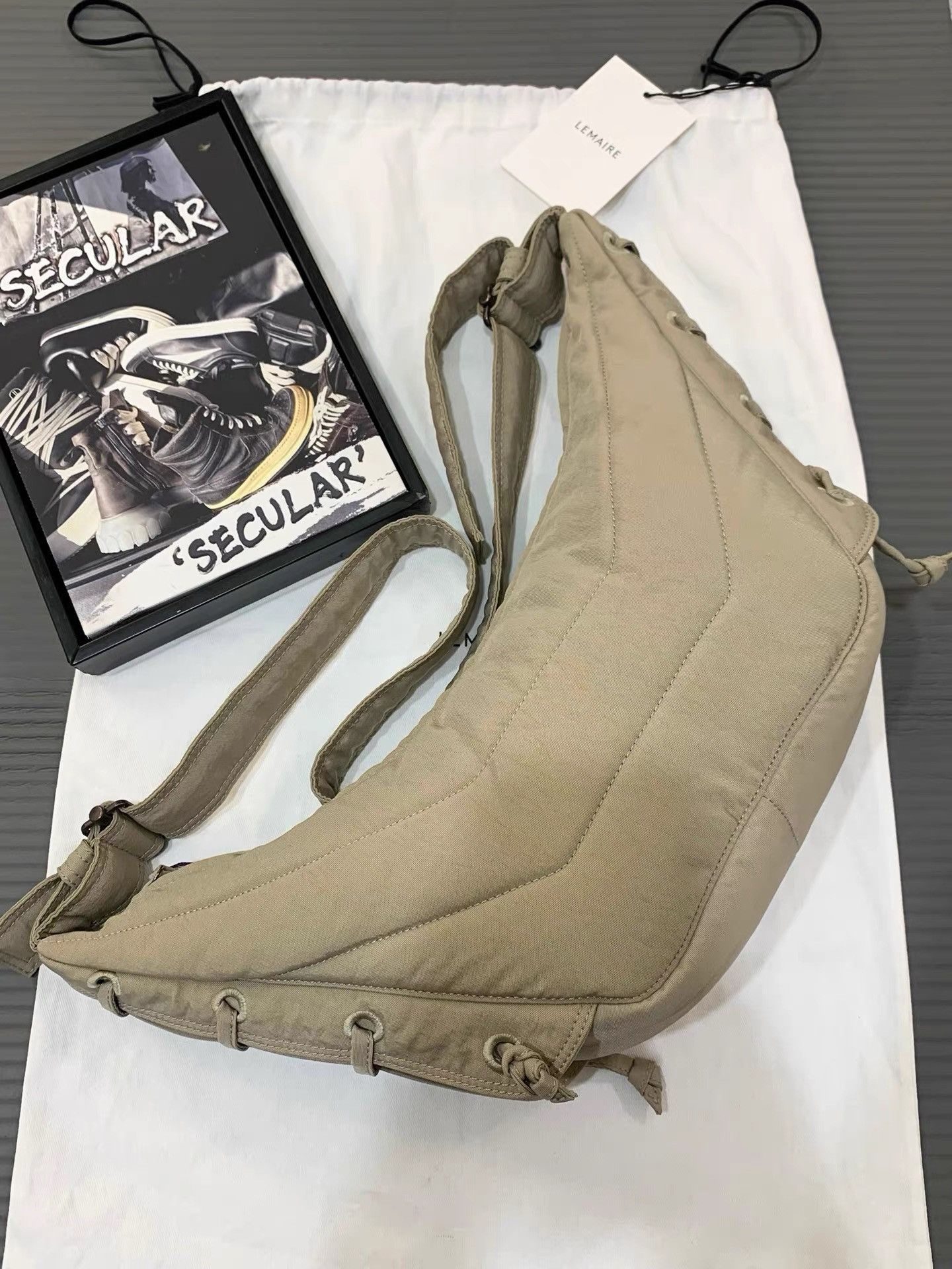 Lemaire Lemaire New Small Soft Game Hobo Bag K34 Size ONE SIZE - 3 Thumbnail