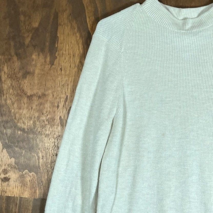 Lululemon Lululemon Womens Sweater Cream Ribbed Mock Neck Long Sleeve Medium Size M / US 6-8 / IT 42-44 - 4 Thumbnail
