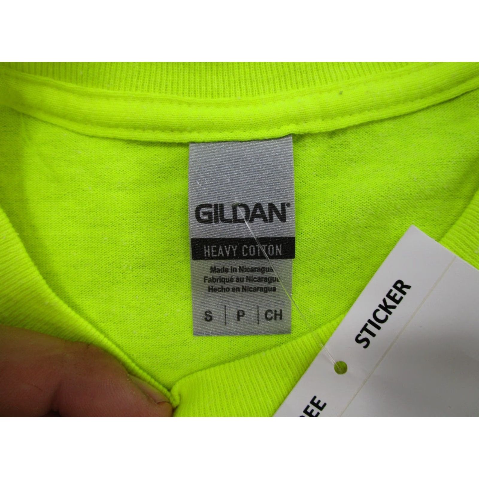 Gildan VINTAGE I Love Aruba Spell Out Lime Green T-Shirt W/Sticker Adult Size S Tourist NEW Size US S / EU 44-46 / 1 - 3 Thumbnail