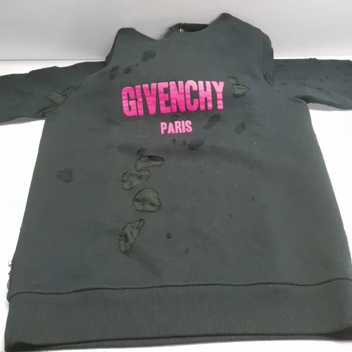 Givenchy Givenchy Givenchy Black Distressed Logo Hoodie -2507 Size US XS / EU 42 / 0 - 8 Thumbnail