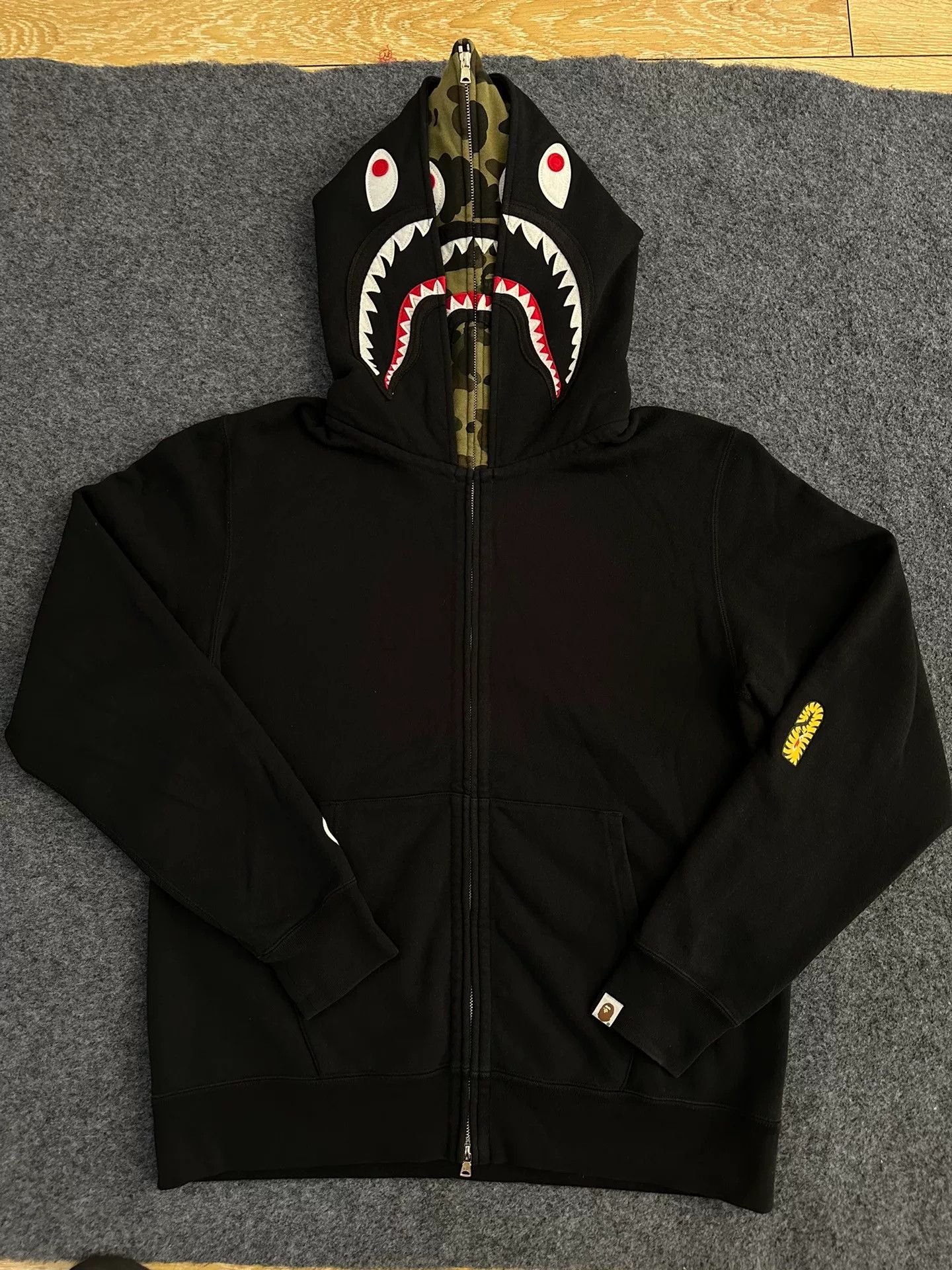 Bape Bape Multi Shark Sweatshirt Pullover Size US XL / EU 56 / 4 - 1 Thumbnail