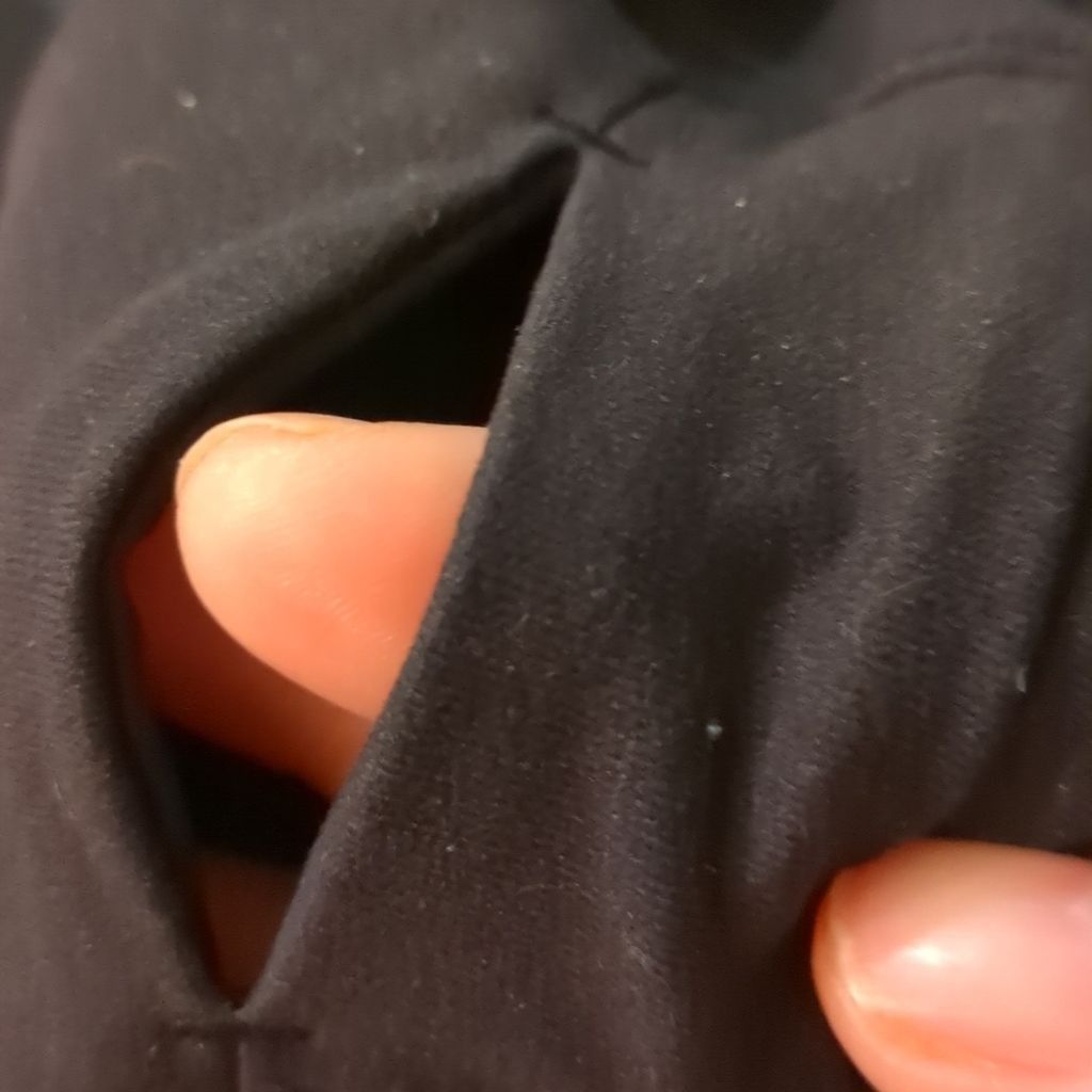 Lululemon Lululemon fresh tracks 1/2 zip black long sleeve pullover 10 Size L / US 10 / IT 46 - 6 Thumbnail