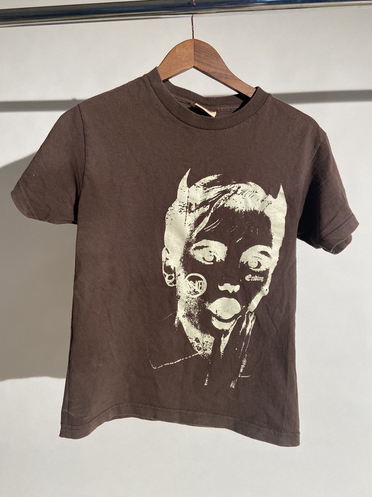 Vintage Vintage Graphic Brown& White Tee Size US S / EU 44-46 / 1 - 1 Thumbnail