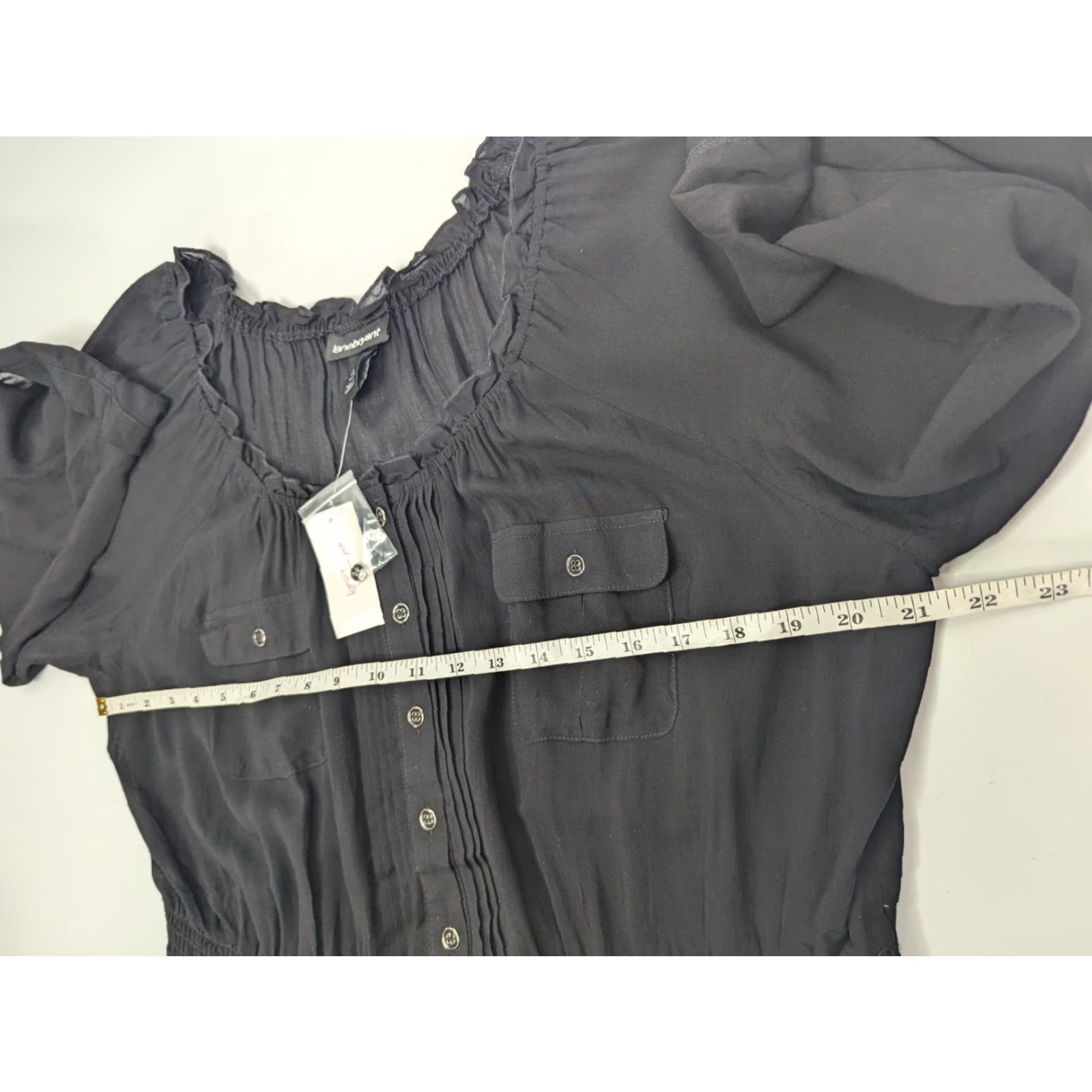 Vintage Lane Bryant Blouse Shirt | Plus Size 18/20 | Black Rayon Roll Tab Sleeve Front Button Pockets | 3/4 Sleeve | Round Neck | Women Size XXL / US 16-18 / IT 52-54 - 5 Thumbnail