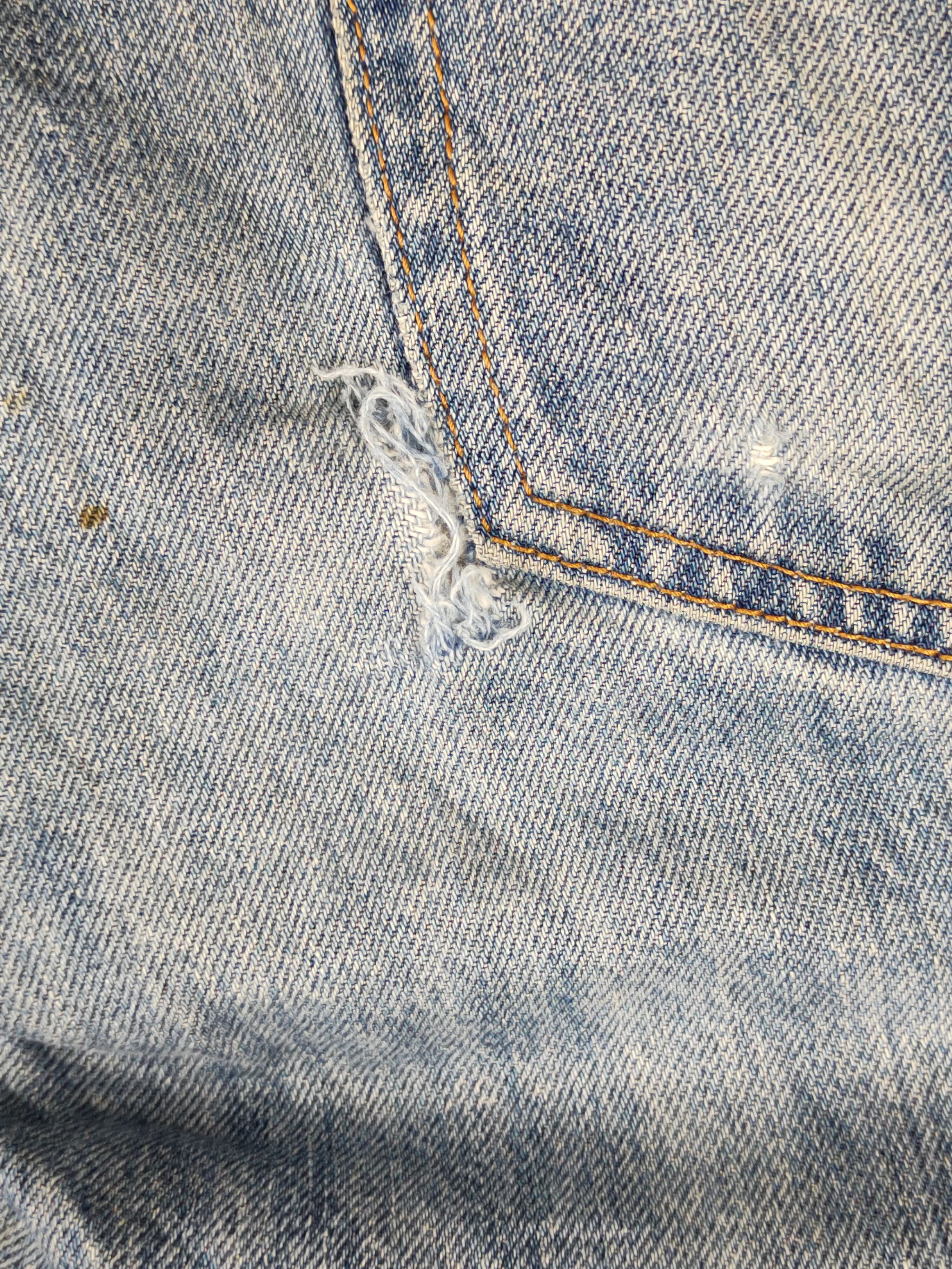 Japanese Brand Uniqlo Blue Faded Distressed Ripped Jeans #S1641 Size US 32 / EU 48 - 10 Thumbnail