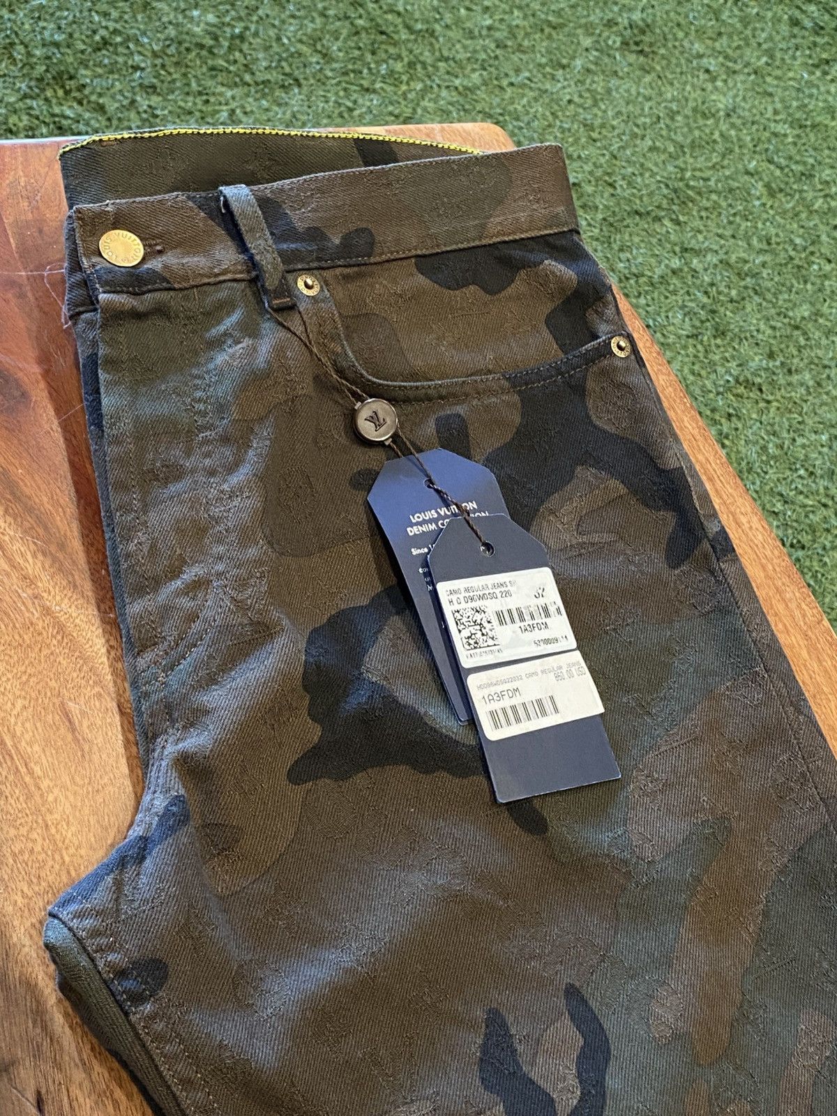 Louis Vuitton × Supreme Louis Vuitton x Supreme Camo Denim Size US 32 / EU 48 - 3 Thumbnail