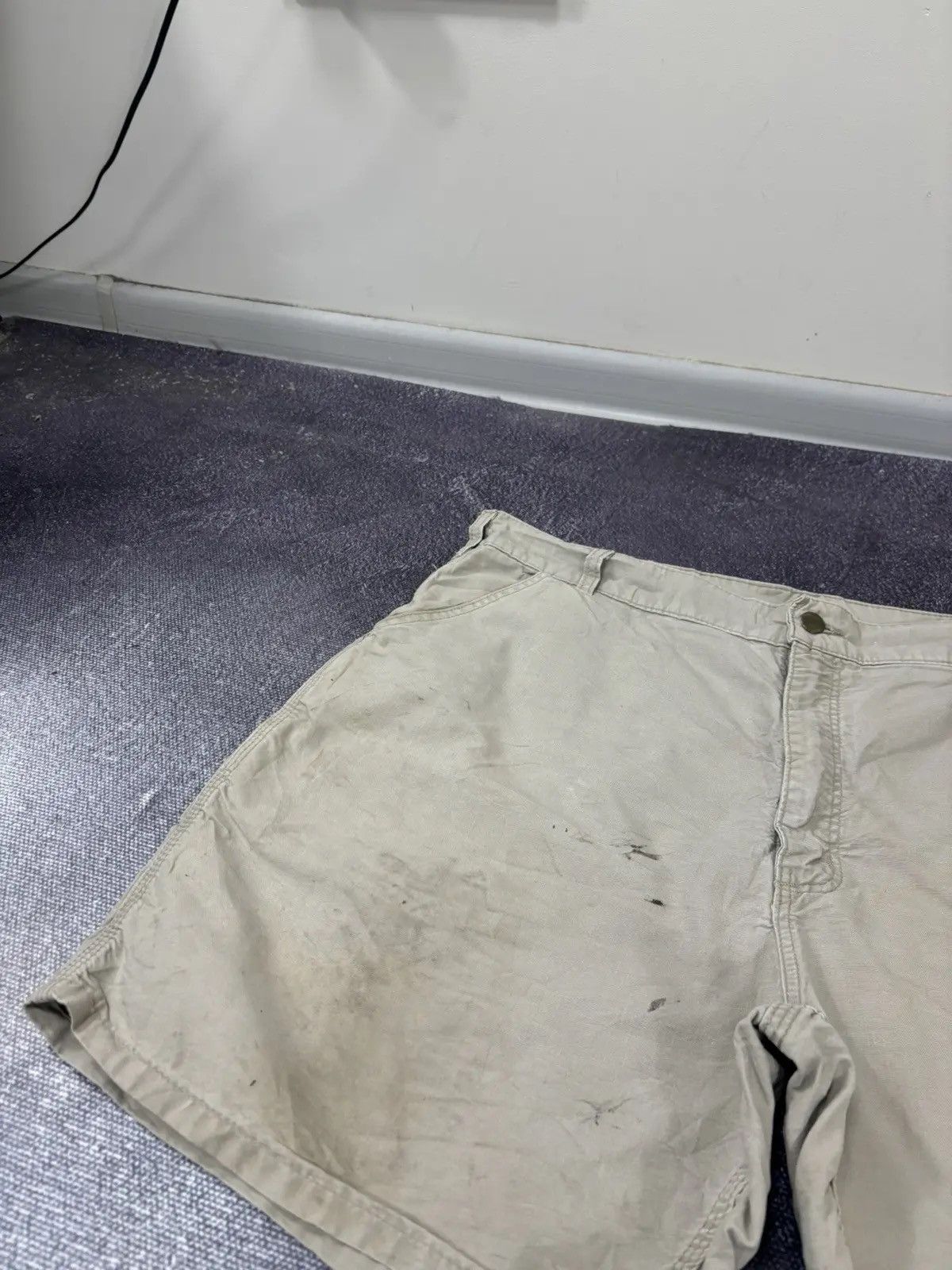 Carhartt × Vintage Vintage Carhartt USA Work Hype Beige Baggy Shorts Size US 40 / EU 56 - 7 Thumbnail