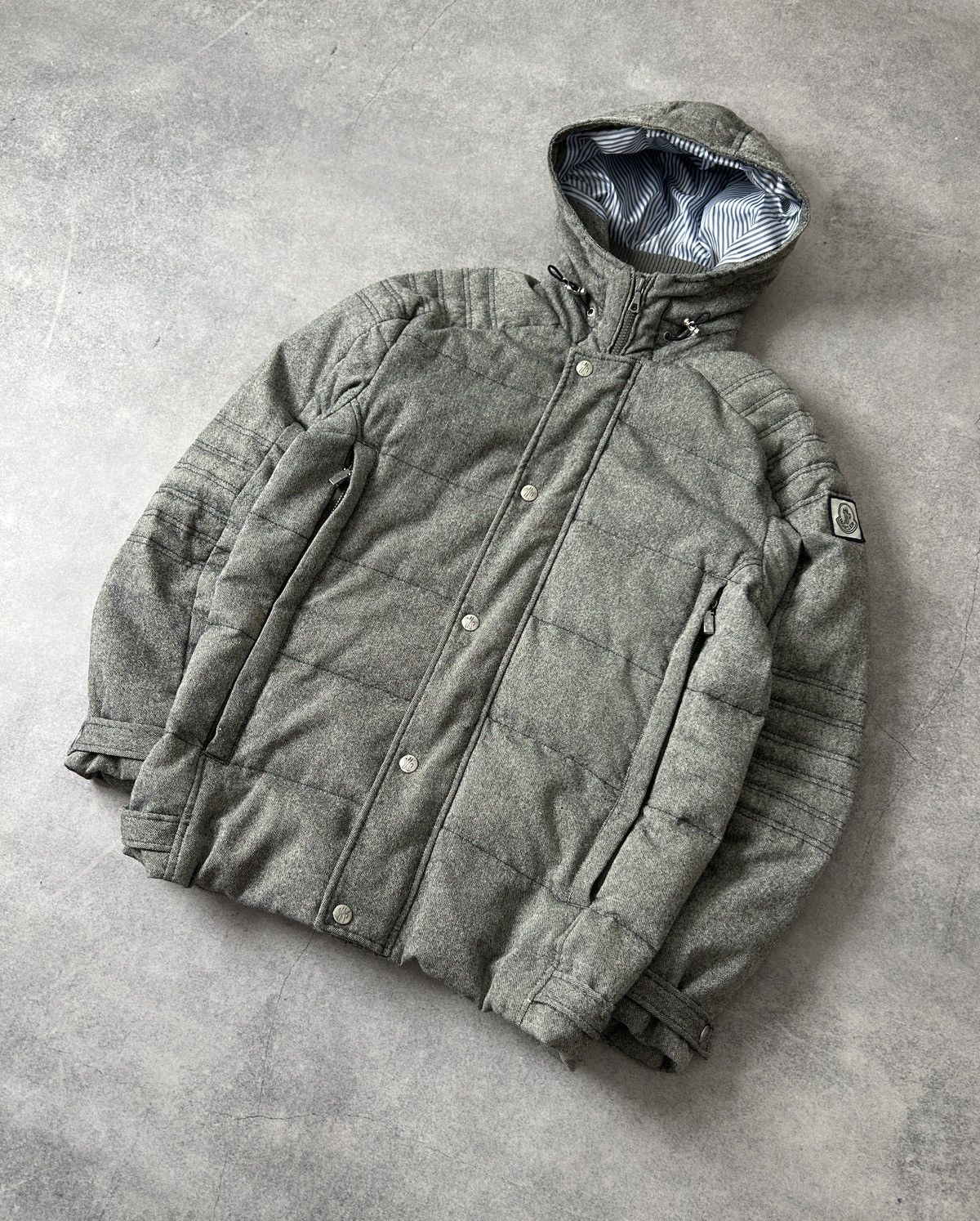 Moncler Gamme Bleu Moncler Gamme Bleu Puffer Parkas jacket mens grey size 4 Size US M / EU 48-50 / 2 - 2 Thumbnail