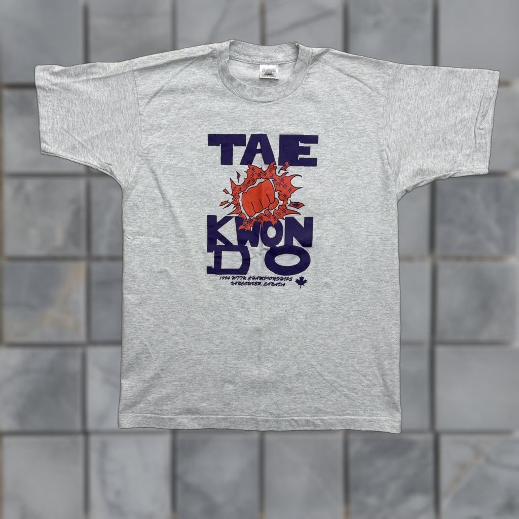 Fruit Of The Loom VINTAGE Fruit Of The Loom Taekwondo TKD Shirt Mens Large Gray 1994 Vancouver Size US L / EU 52-54 / 3 - 1 Thumbnail