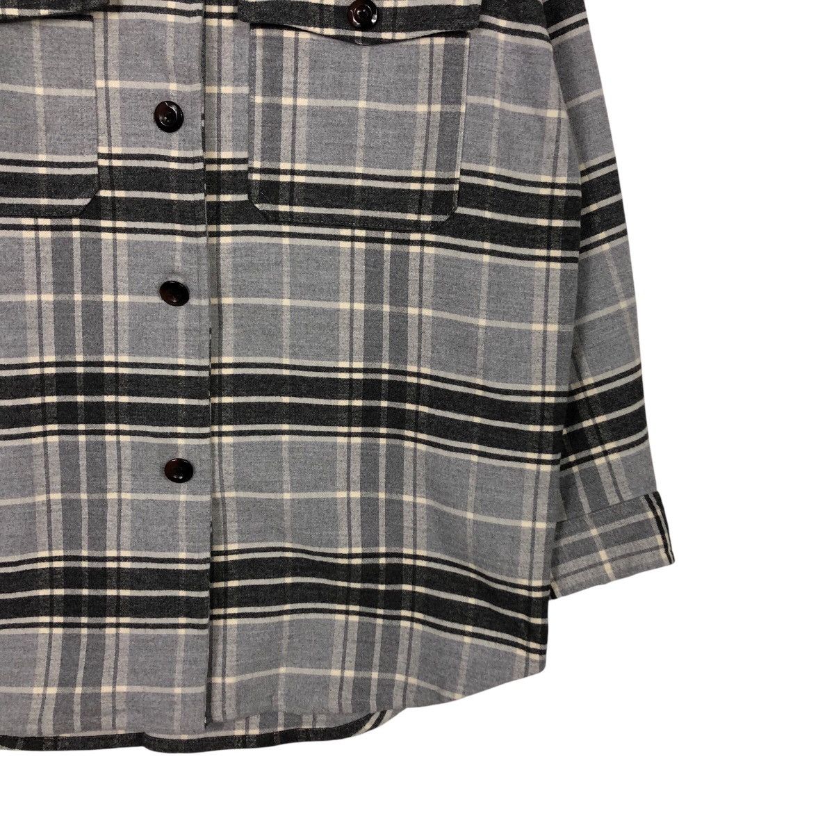 Japanese Brand × Vintage 📌Vintage Wool Button Jacket GU Japan Tartan Issey Miyake Size US L / EU 52-54 / 3 - 6 Thumbnail