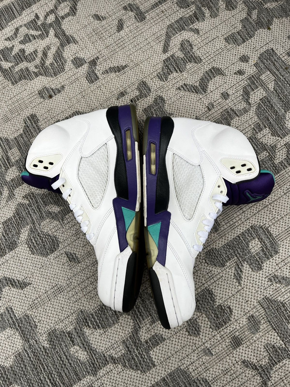 Jordan Brand Air Jordan 5 White Grape Sneakers (unisex) Size US 12 / EU 45 - 17 Thumbnail