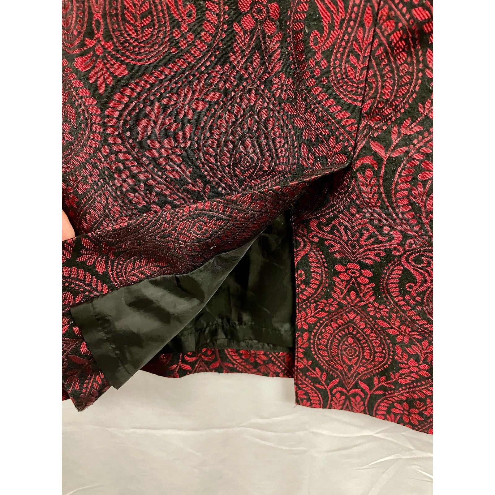 Worthington Worthington Red Paisley Pencil Skirt Sz 14 Lined Business Size 36" / US 14 / IT 50 - 4 Thumbnail