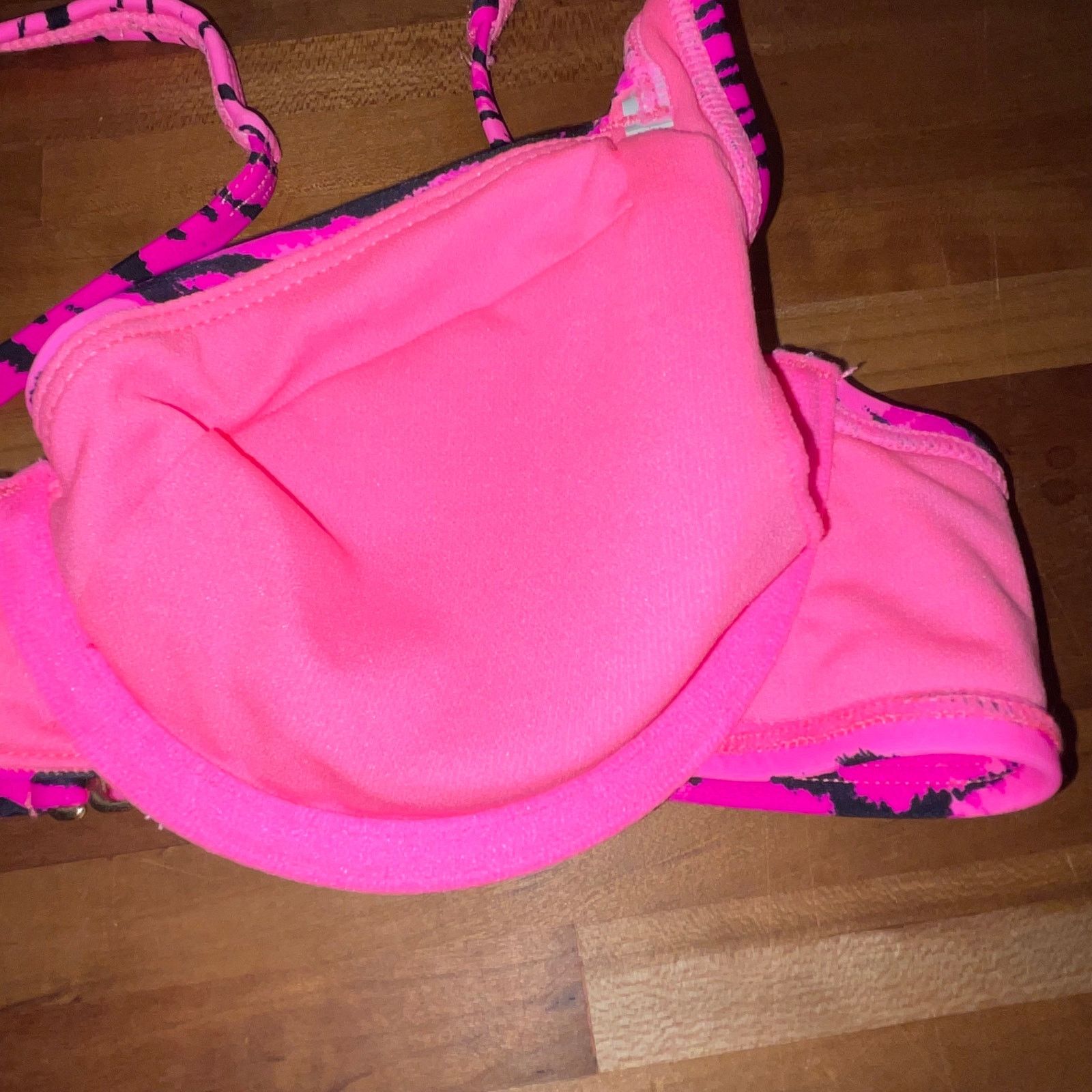 NO ID CALIFORNIA WAVES Jrs, Underwire Bralette Bikini Top Small Size ONE SIZE - 4 Thumbnail