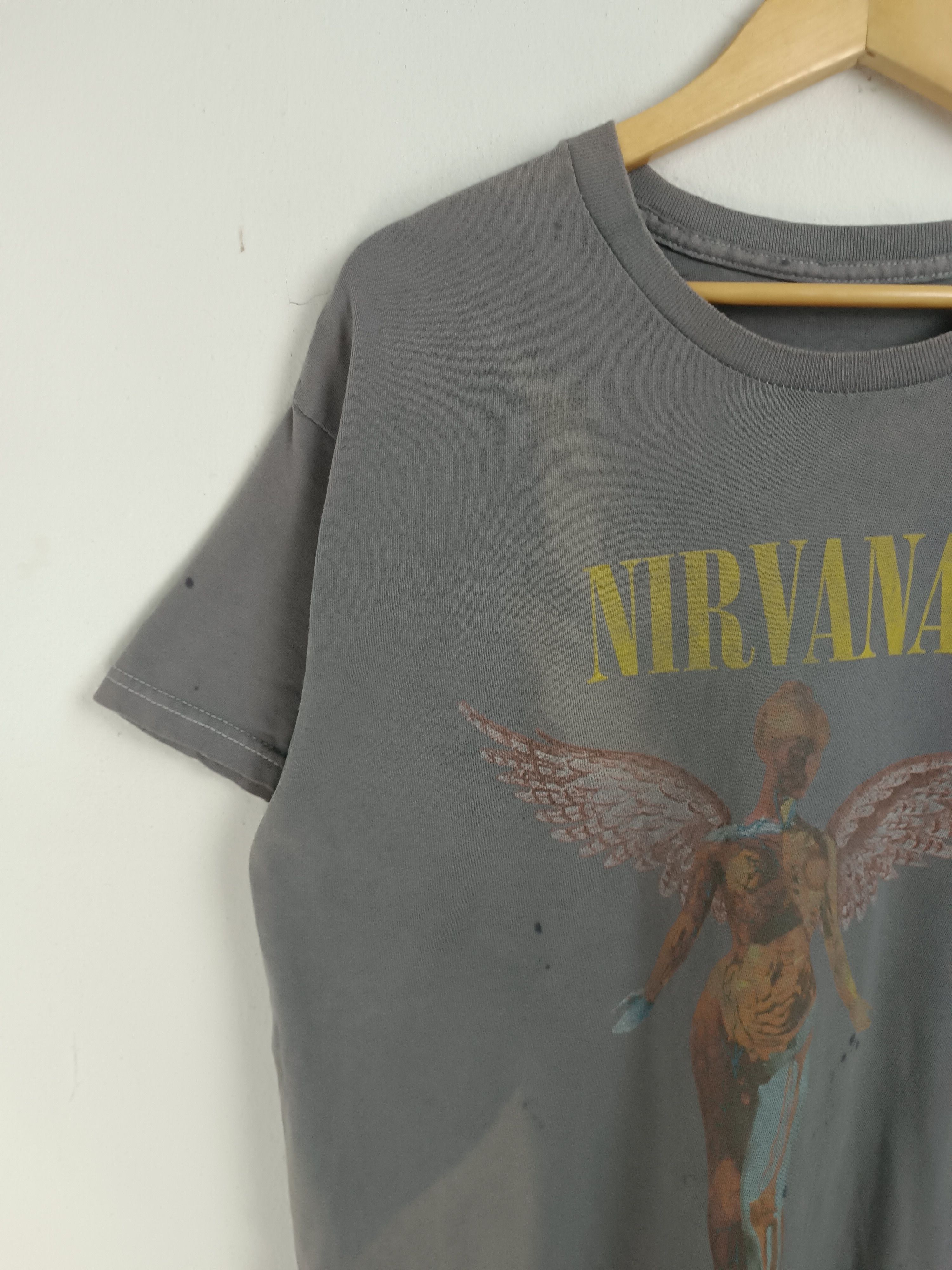 Vintage THRASHED FADED VINTAGE NIRVANA IN UTERO GRUNGE TEE VERY RARE Size US L / EU 52-54 / 3 - 5 Thumbnail