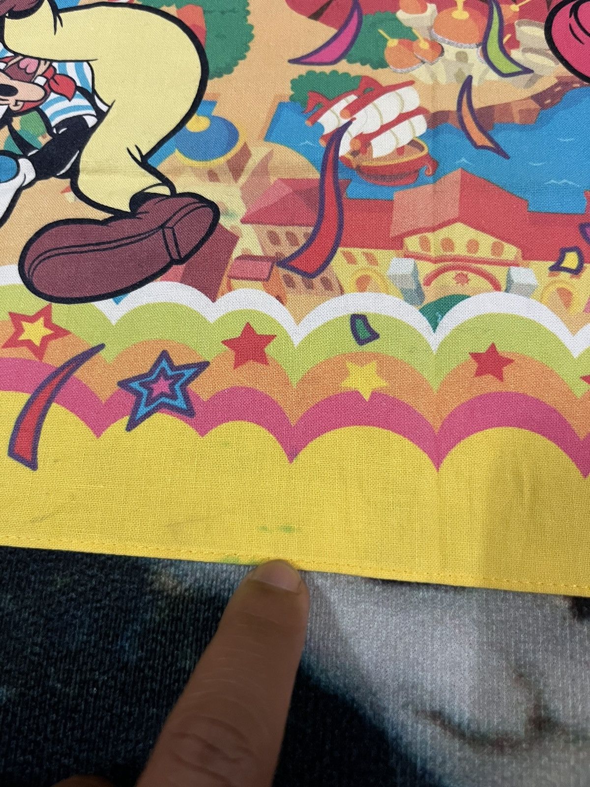 Disney × Mickey Mouse Disney Handkerchief/ mickey mouse Size ONE SIZE - 8 Thumbnail