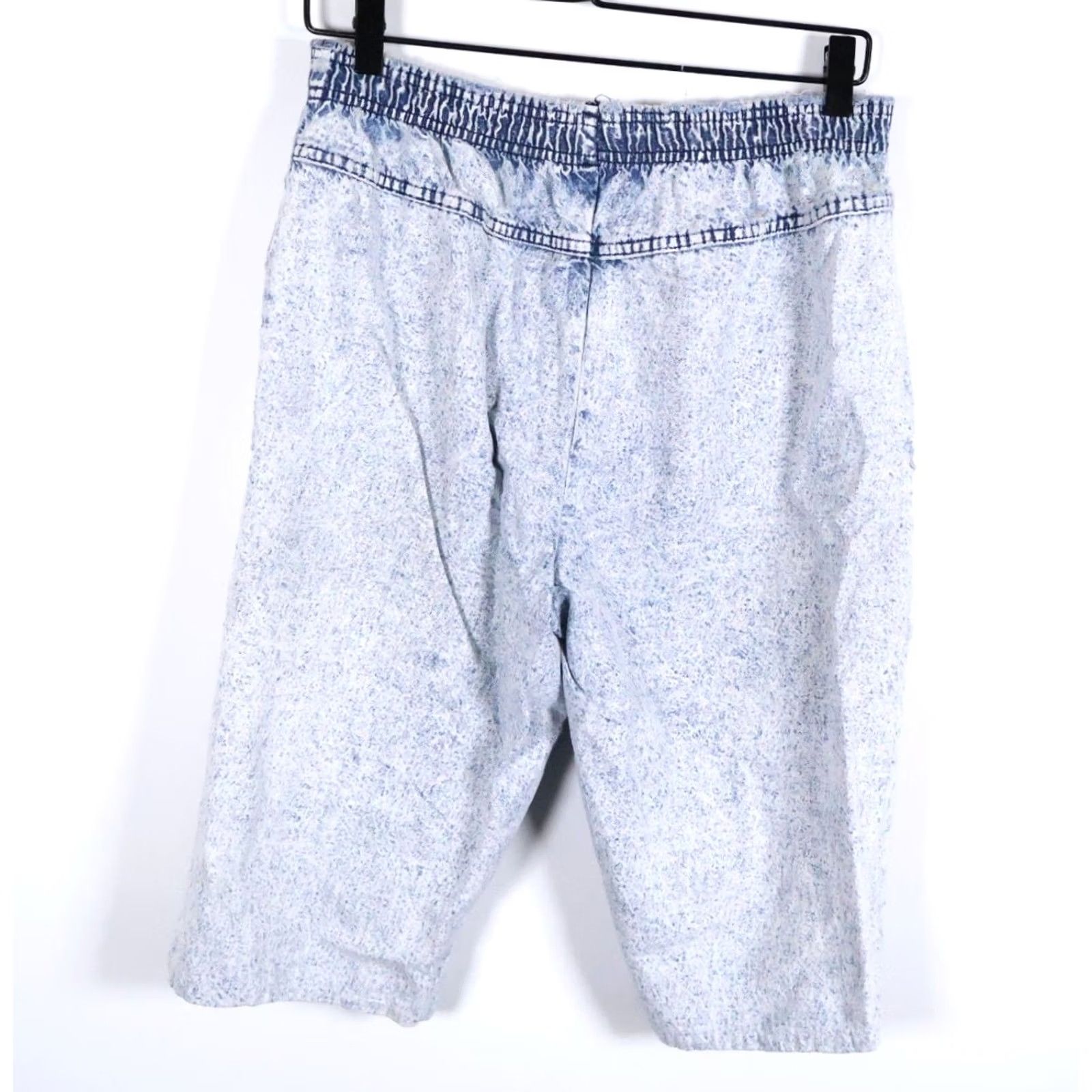 Vintage VINTAGE 80s High Waisted Jean Shorts Women's 14 Shorts 28 x 13 Elastic Waist Acid Wash VTG Carriage Court Denim Blue Womens Size 36" / US 14 / IT 50 - 2 Thumbnail