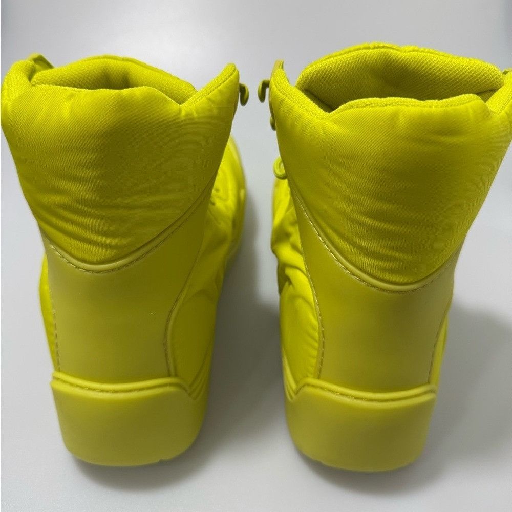Bottega Veneta Bottega Veneta Puddle Bomber Lace Up Sneakers Boots Kiwi Yel Size US 10 / EU 43 - 3 Thumbnail