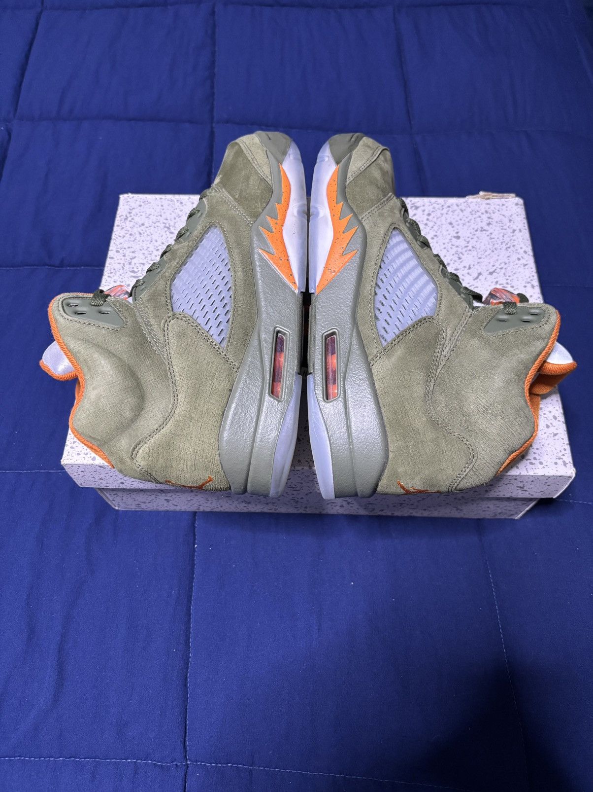 Jordan Brand Air Jordan 5 Retro 2024 Olive Size 9 Size US 9 / EU 42 - 3 Thumbnail