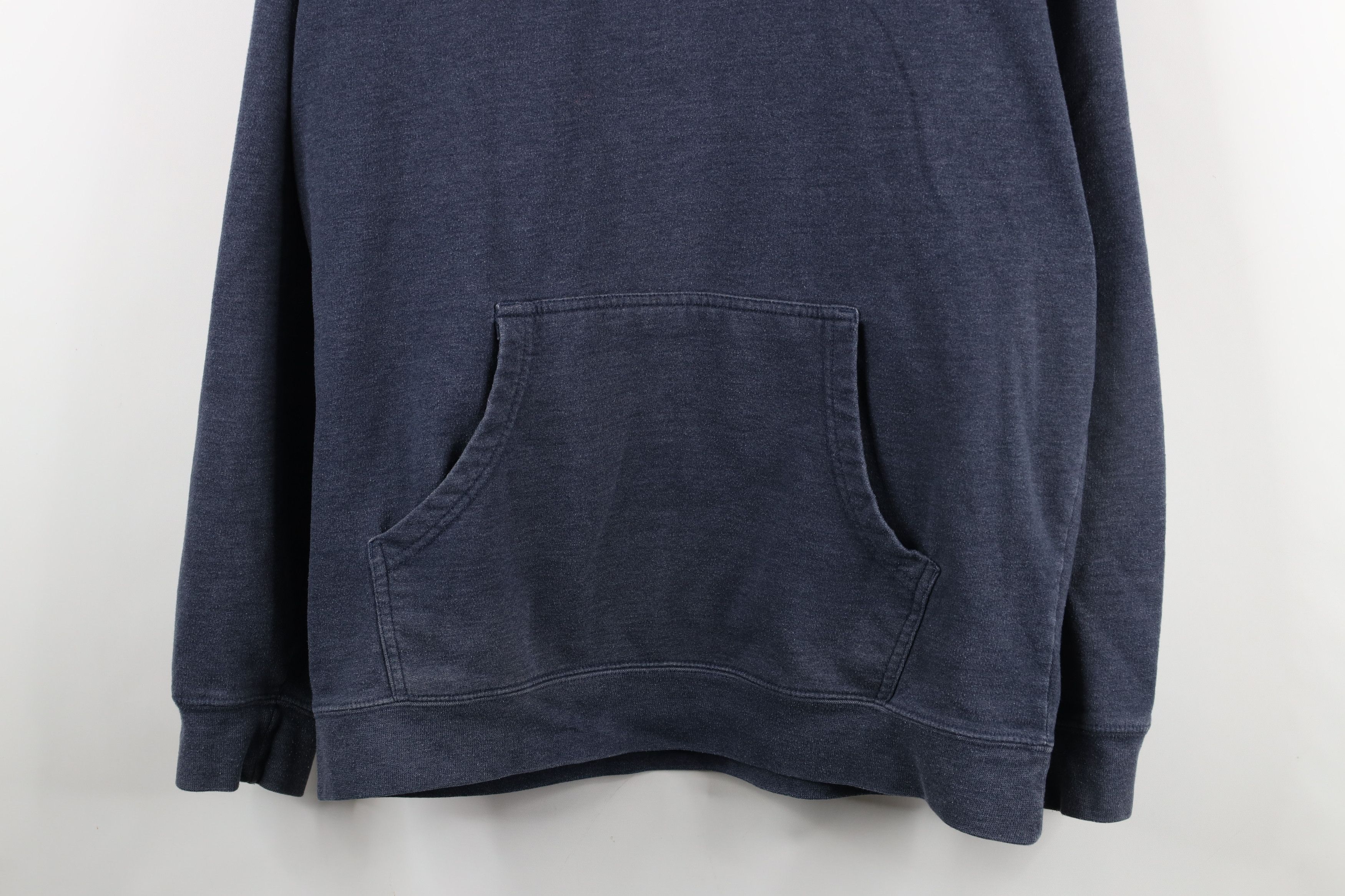 Vintage Ford Motor Company Spell Bronco Built Wild Hoodie Sweatshirt Size US L / EU 52-54 / 3 - 3 Thumbnail
