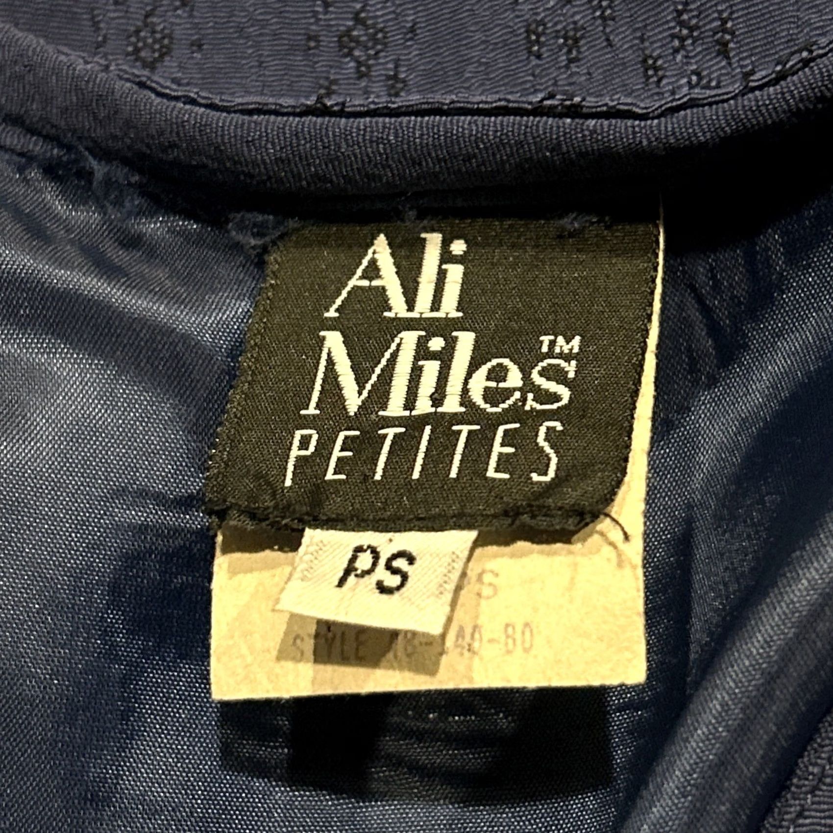 Vintage VINTAGE Ali Miles Vest Women's PS BLUE Lined Button Patterned Floral Short 20” 17” Chest Adults Women Size S / US 4 / IT 40 - 2 Thumbnail