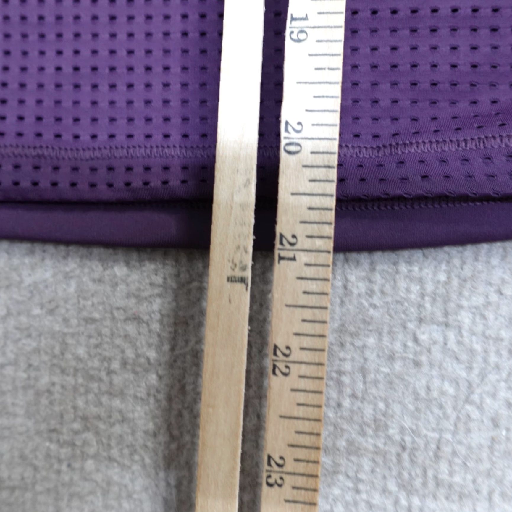 Athleta Athleta Tank Shirt Women XL Purple Hiit It 1/4 Zip Racerback Sleeveless Activewear Yoga Size XL / US 12-14 / IT 48-50 - 7 Thumbnail
