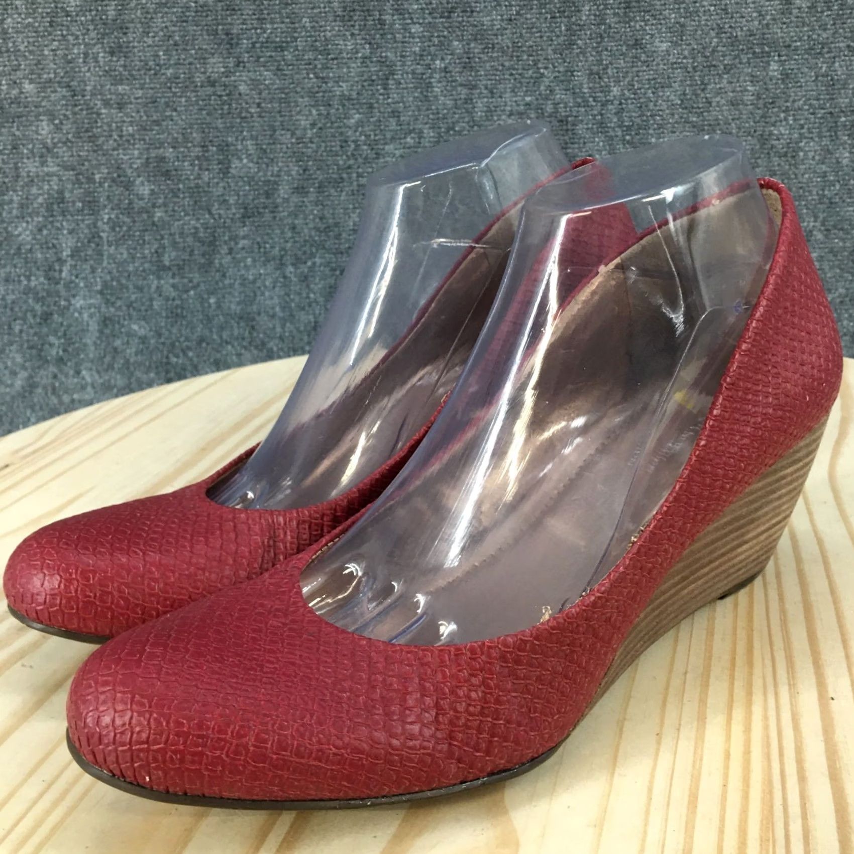 BCBGeneration BCBGeneration Tallie Heels Womens 9.5 Slip On Wedge Pumps Red Faux Leather Size US 10 / IT 40 - 3 Thumbnail