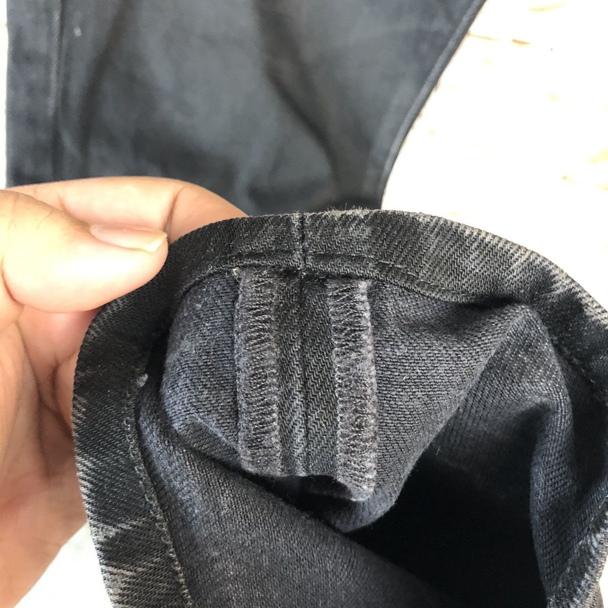 Levi's Levis super Black Denim ripped Pants #7574 Size US 29 - 11 Thumbnail