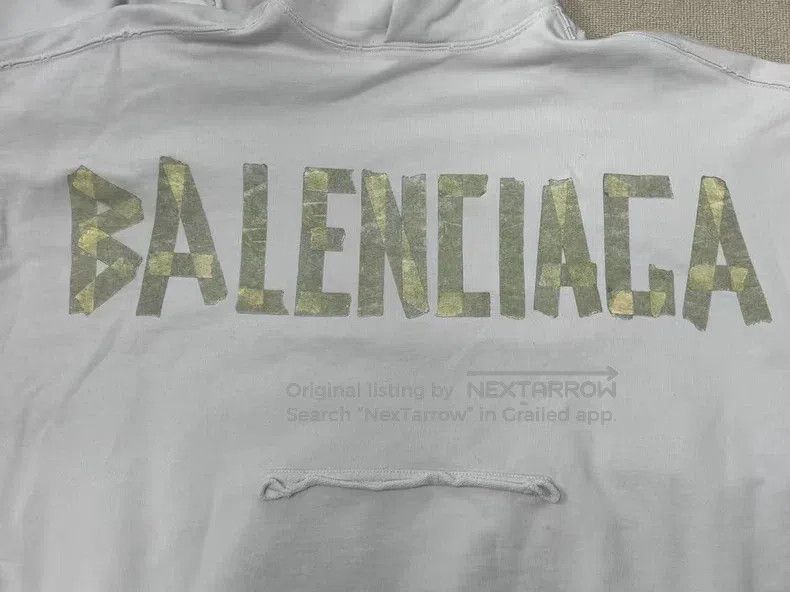 Balenciaga Balenciaga Ripped Letter Printed Hooded Sweatshirt Size US M / EU 48-50 / 2 - 3 Thumbnail