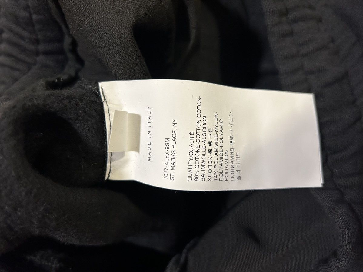 1017 ALYX 9SM ALYX hybrid cargo sweatpants Size US 31 - 7 Thumbnail