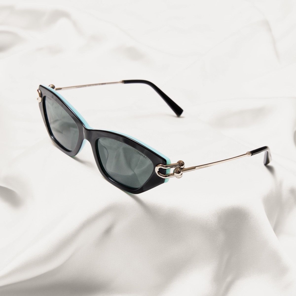 Tiffany & Co. TIFFANY&CO 0TF4231U 8055S4 SUNGLASSES Size ONE SIZE - 1 Thumbnail
