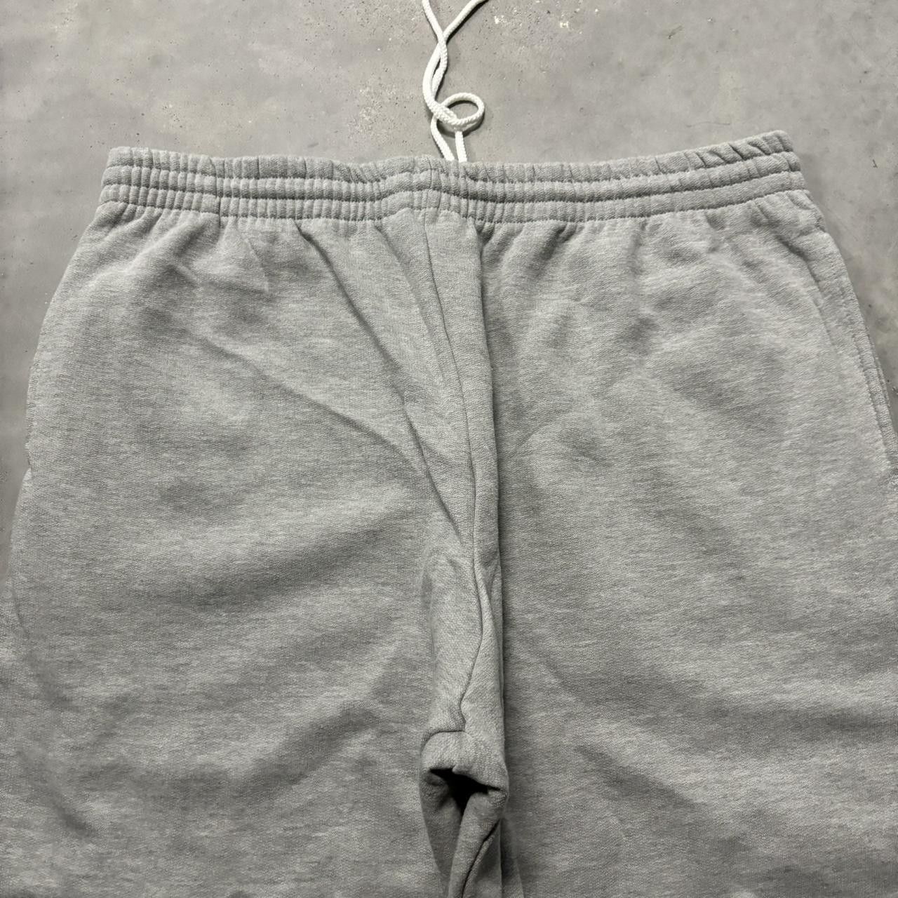 Japanese Brand × Vintage Crazy Vintage Y2K/2000s Baggy Light Grey Skater Essential Sweatpants! Size US 36 / EU 52 - 4 Thumbnail