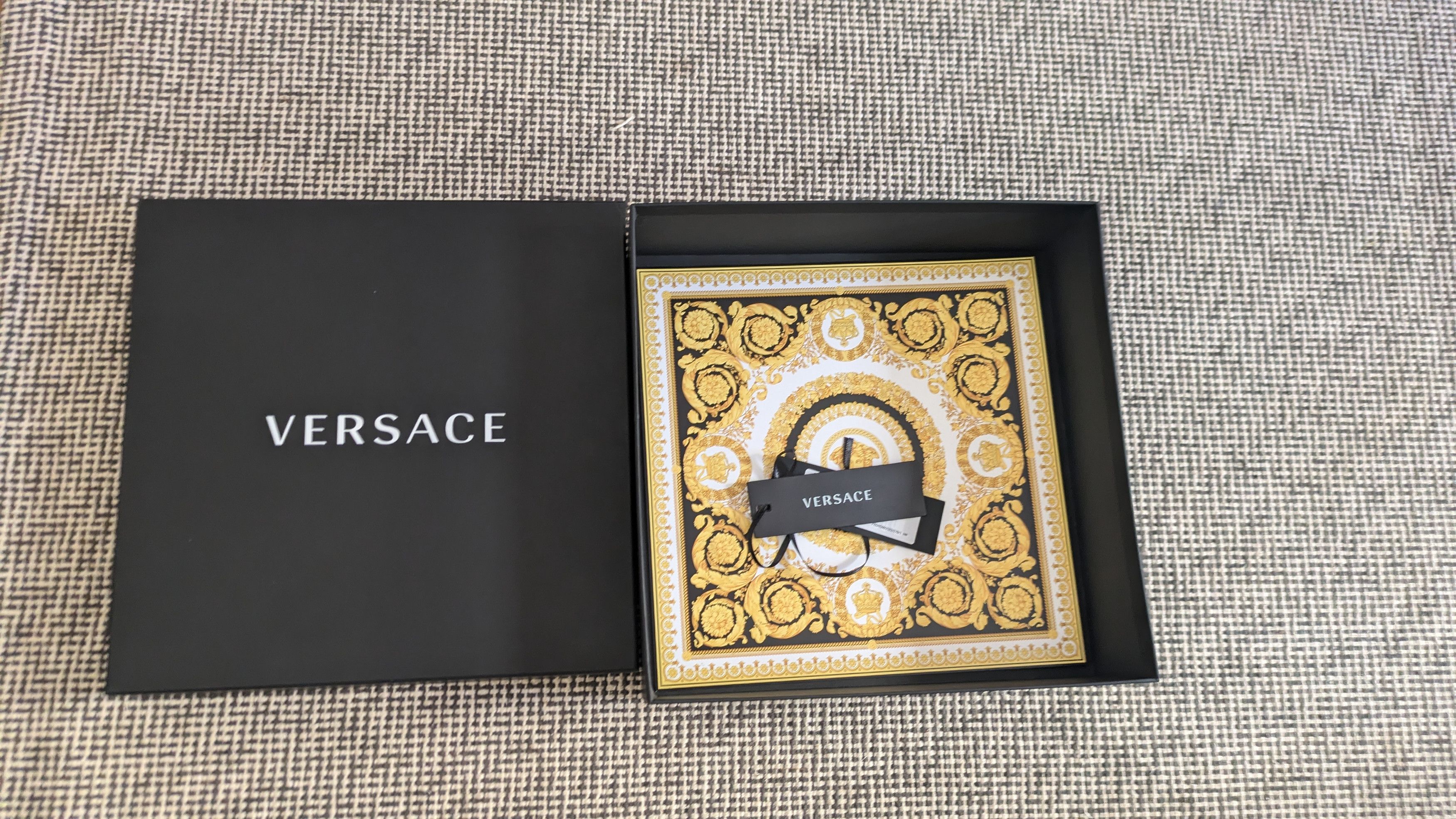 Versace AUTHENTIC VERSACE BAROCCO PUZZLE MEDUSA Size ONE SIZE - 3 Thumbnail