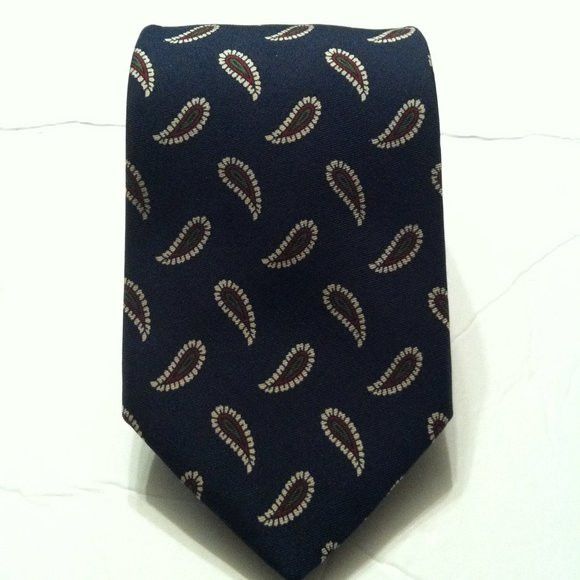 Brooks Brothers BROOKS BROTHERS MENS NEW DARK NAVY 100%SILK TIE WIDTH:3 1/2" Size ONE SIZE - 1 Thumbnail