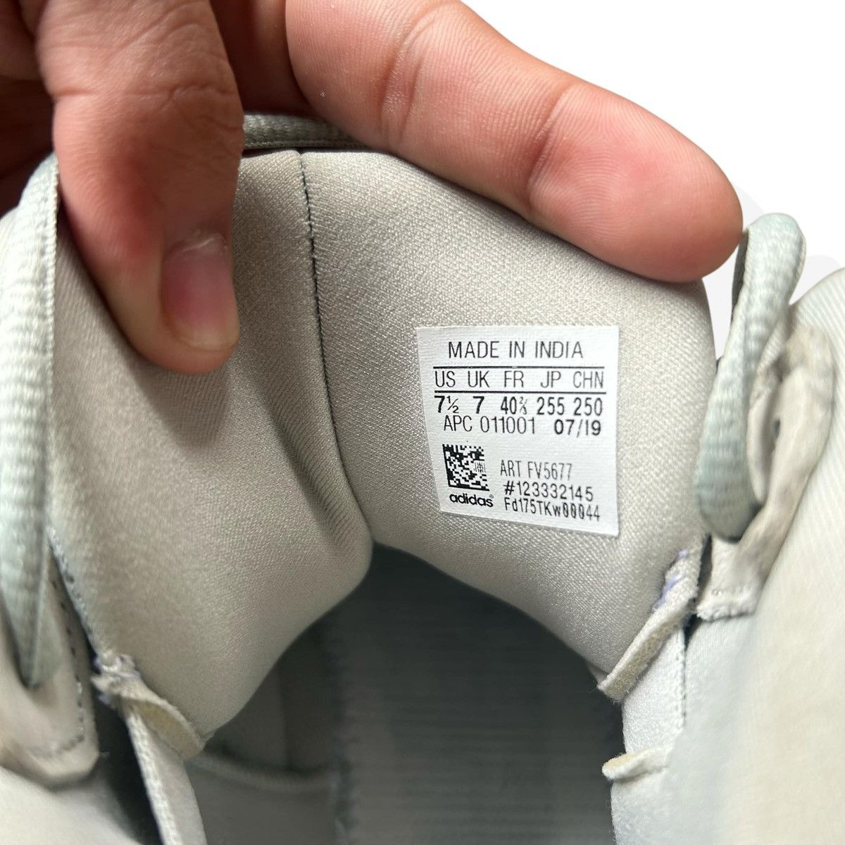 Adidas × Kanye West × Yeezy Adidas Yeezy Desert Boot Salt Size US 7.5 / EU 40-41 - 12 Thumbnail