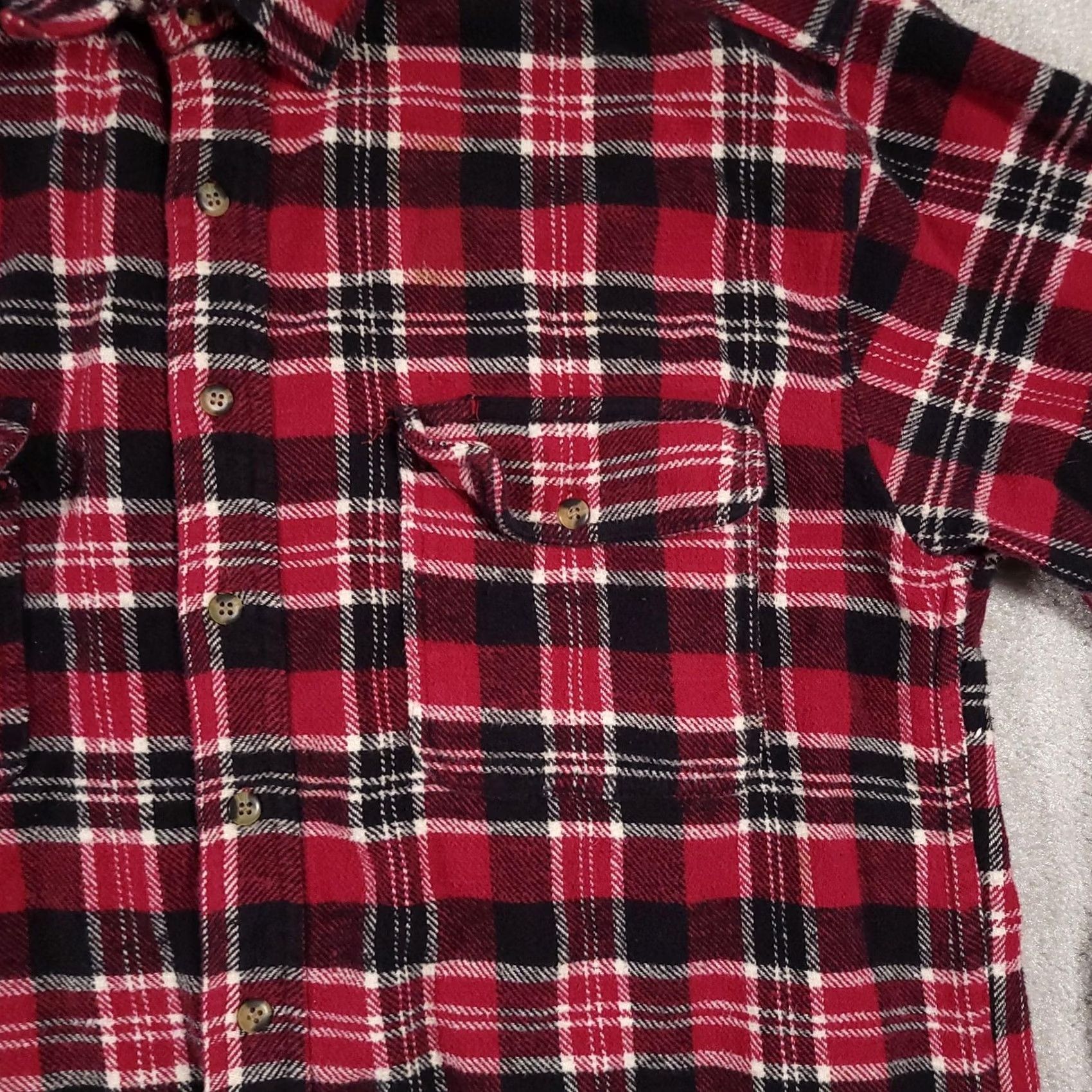 Vintage Sandy River Shirt Mens XL Red Black Plaid Flannel Button Up Long Sleeve Workwear Size US XL / EU 56 / 4 - 3 Thumbnail