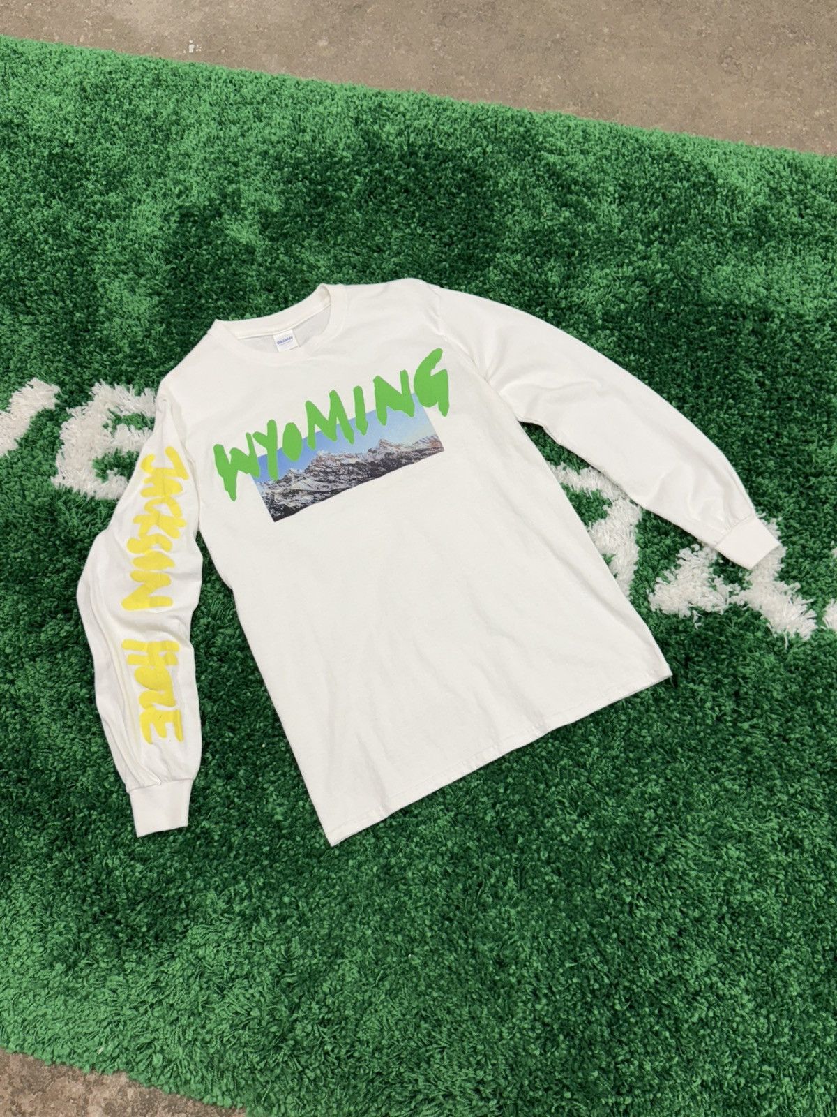 Kanye West Kanye West Wyoming Album Release Long Sleeve Tee White Size US S / EU 44-46 / 1 - 1 Thumbnail