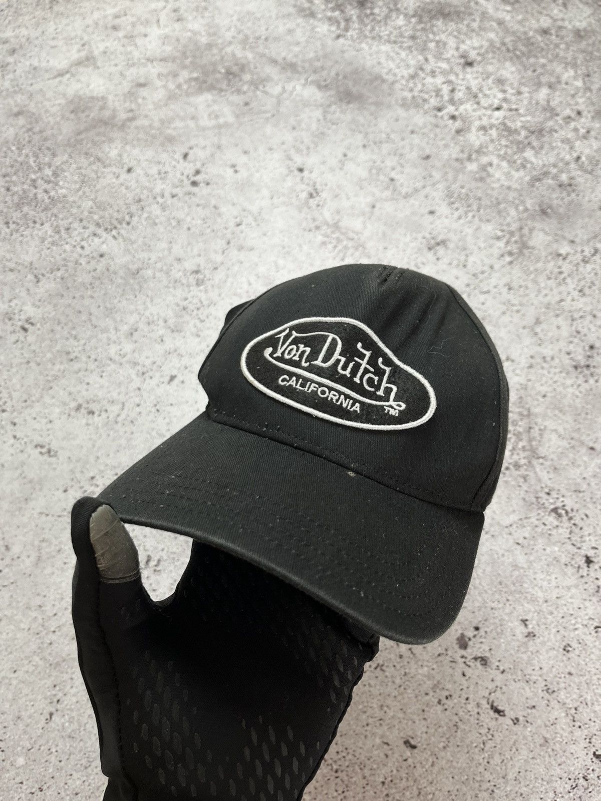 Von Dutch Von Dutch Trucker Hat Classic 51 Black Embroidered Logo Cap Size ONE SIZE - 2 Thumbnail