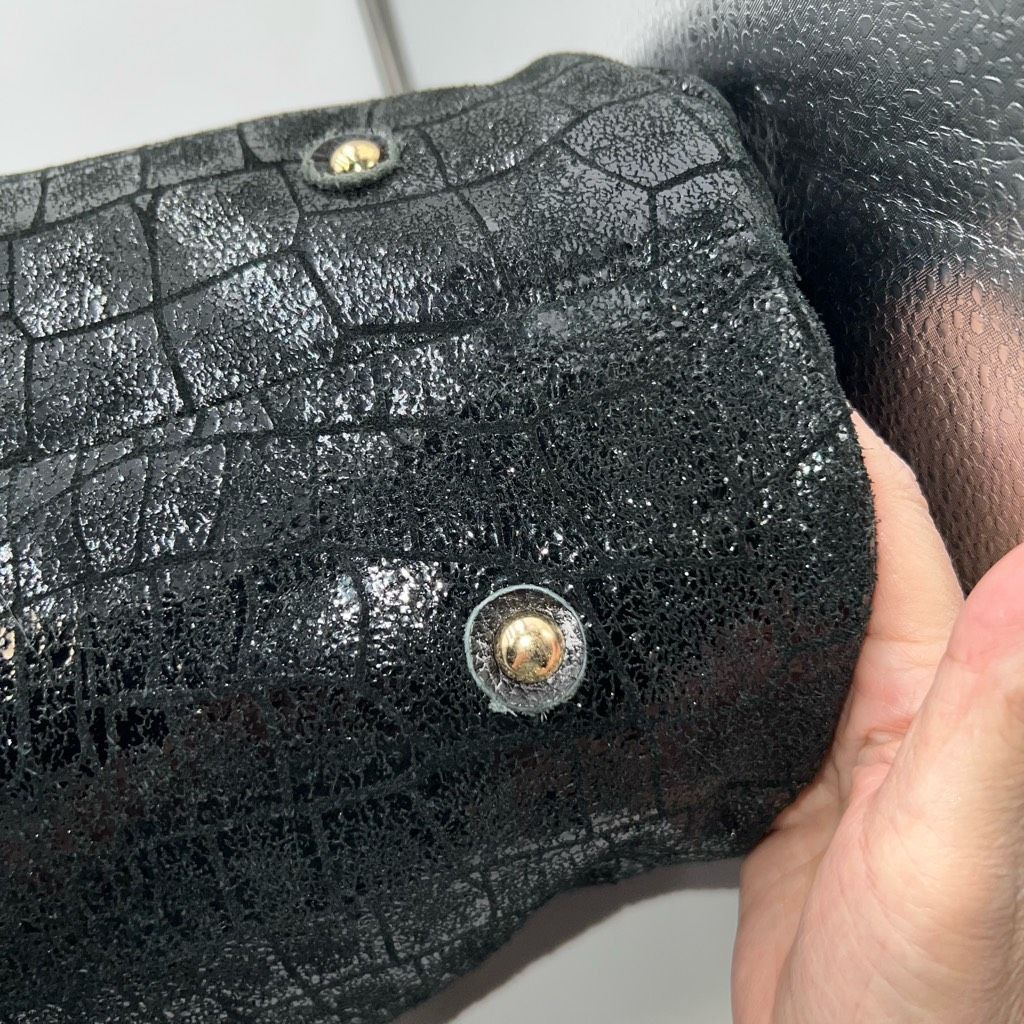 Other Lola Bernard Shimmer Croco Embossed Soft Leather Slouch Bag Size ONE SIZE - 7 Thumbnail