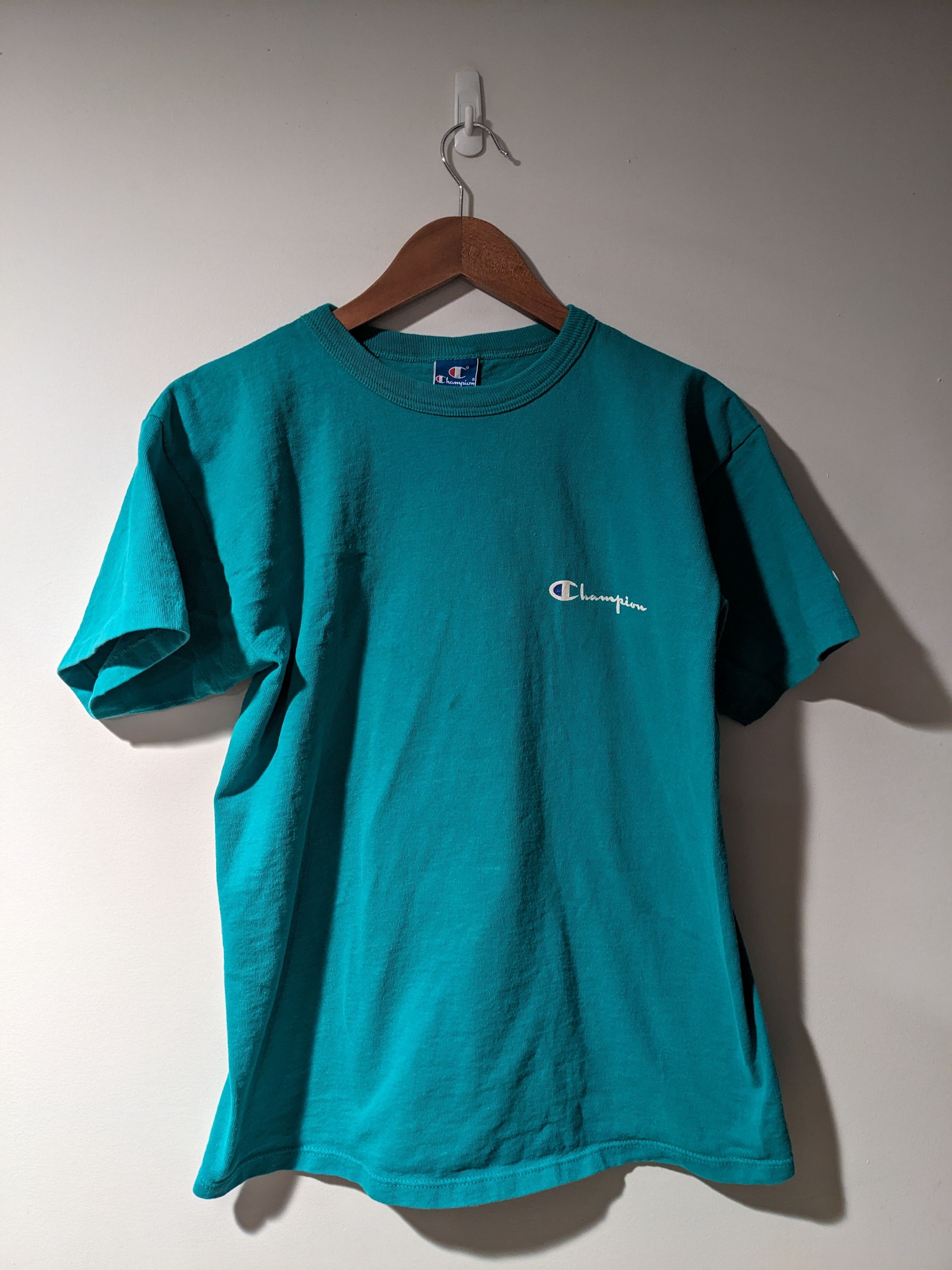 Champion × Vintage Vintage 90s Champion Spell Out Logo Green Large T-Shirt Size US L / EU 52-54 / 3 - 1 Thumbnail
