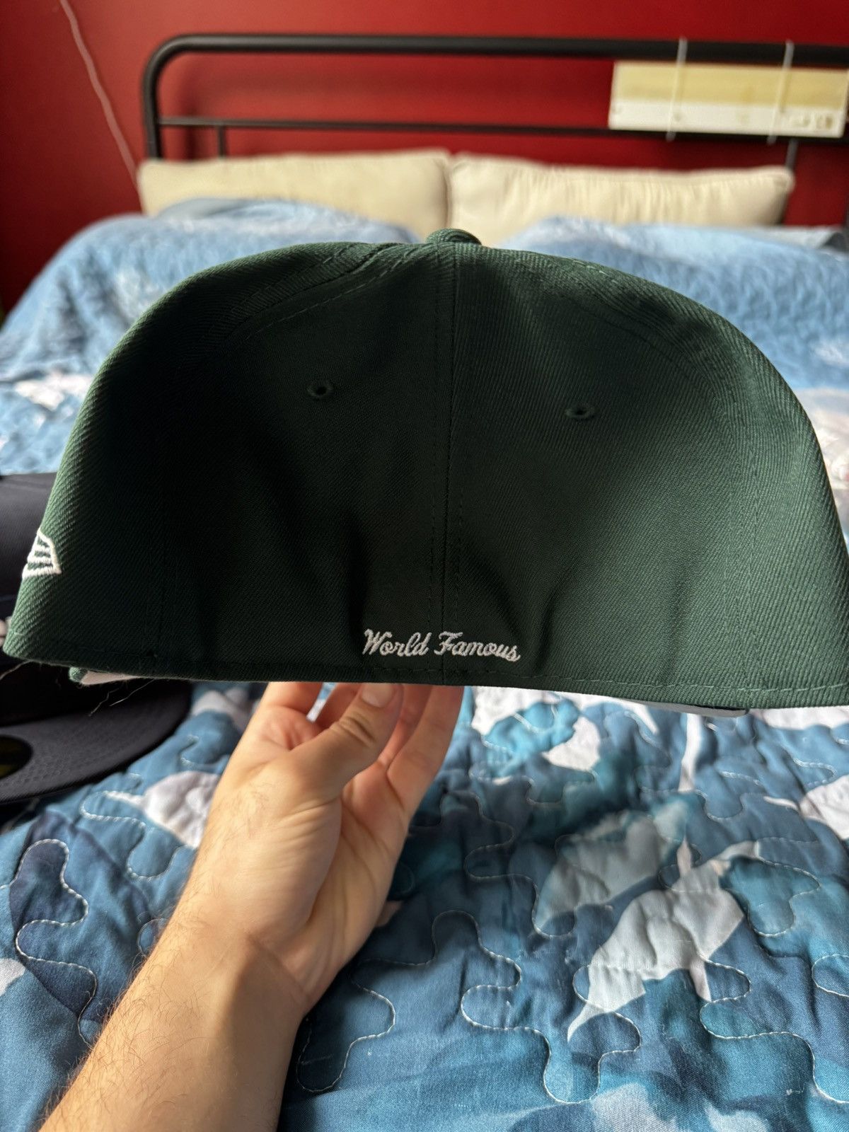 New Era × Supreme Supreme Breast Cancer Awareness Box Logo Fitted Hat Size ONE SIZE - 4 Thumbnail