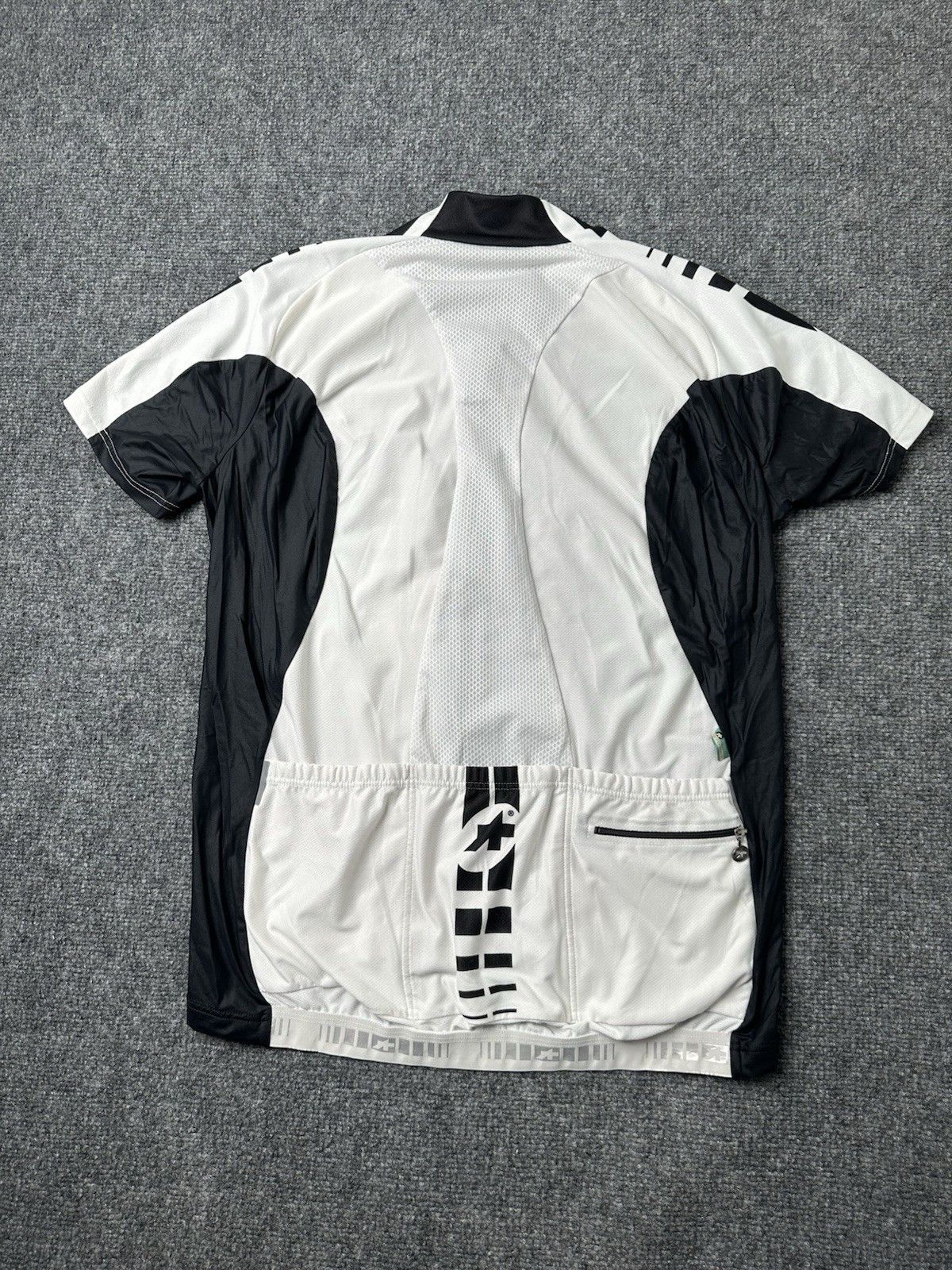 Other Mens Cycling Assos Mille Black White Zip Jersey, Size L Size US L / EU 52-54 / 3 - 2 Thumbnail