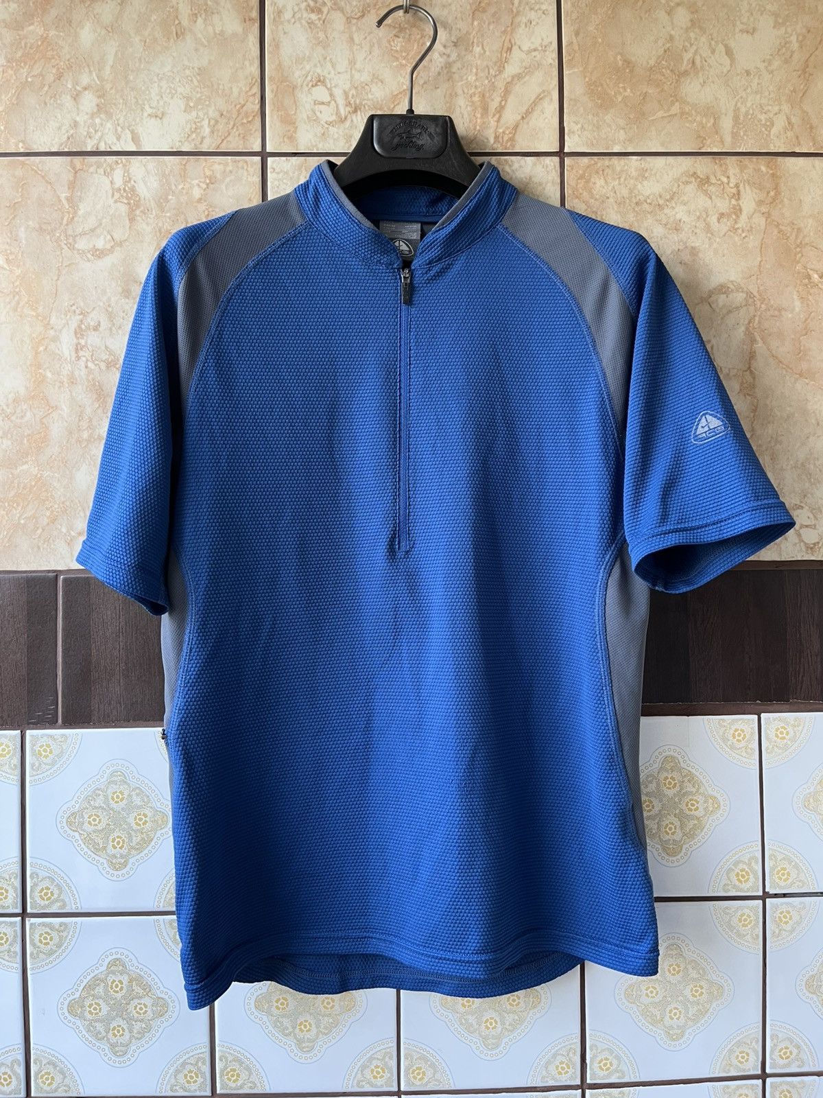 Nike ACG Nike ACG vintage tee shirt Size US S / EU 44-46 / 1 - 1 Thumbnail