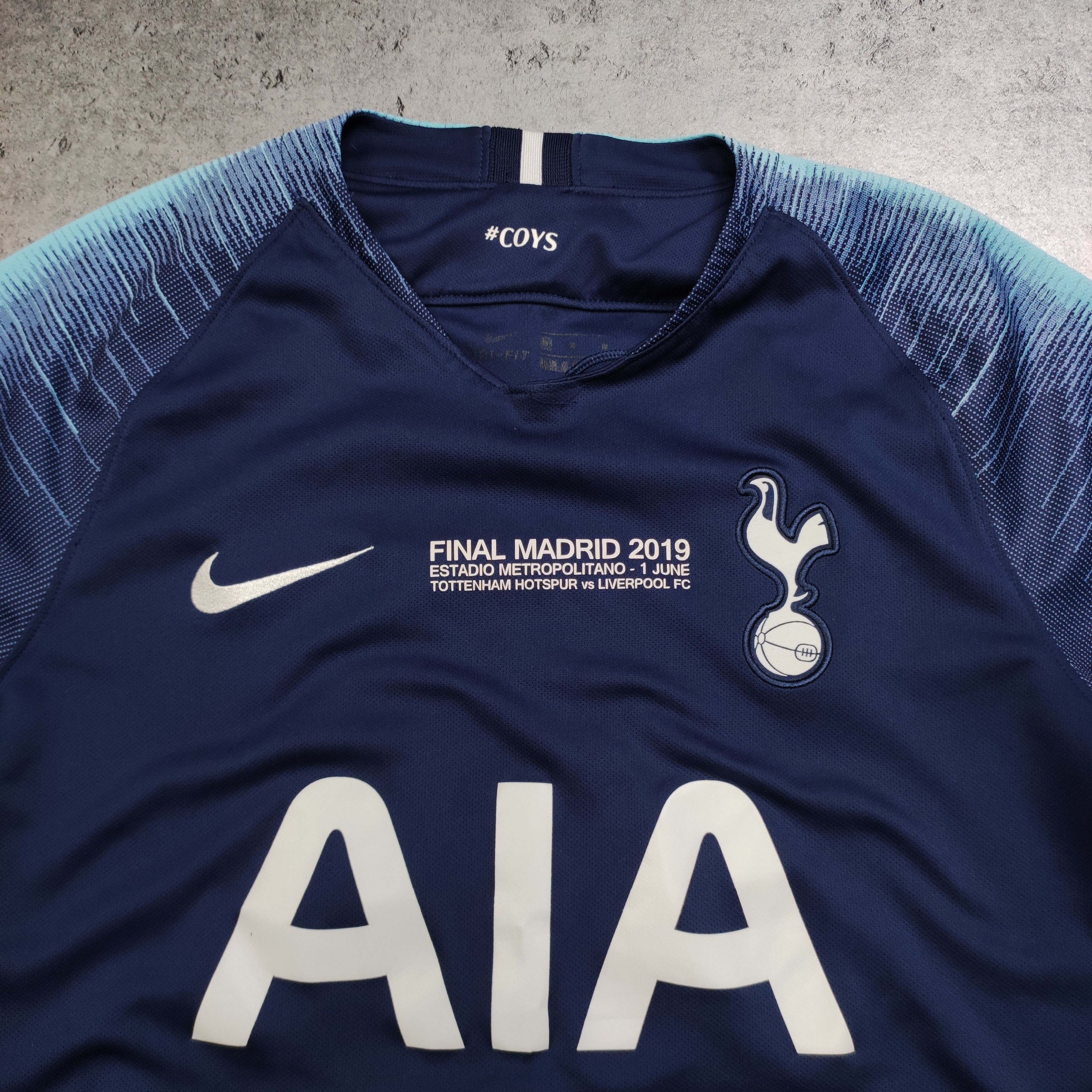 Nike RARE 2019 Champions League Final Tottenham Hotspur Jersey Size US M / EU 48-50 / 2 - 5 Thumbnail