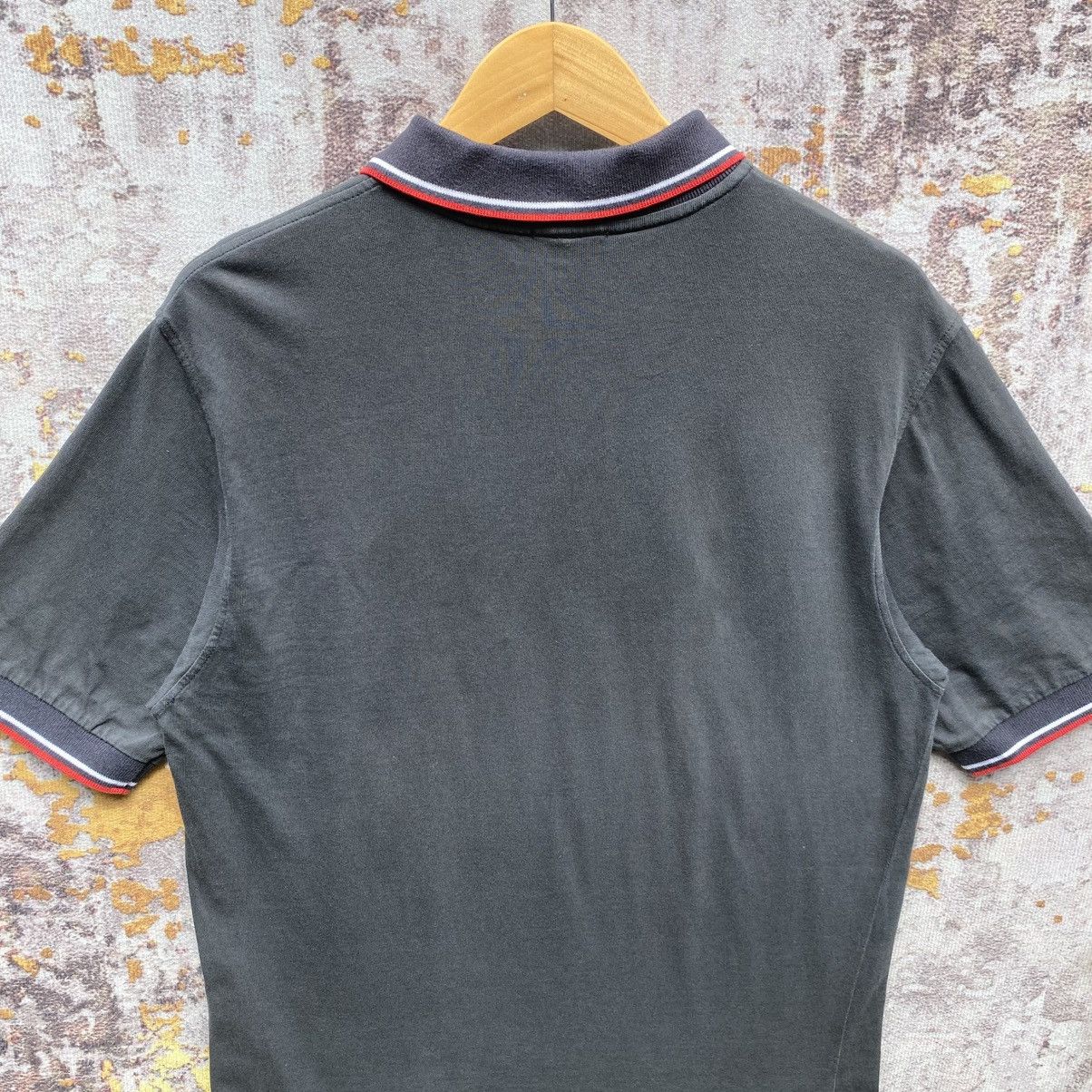 Moncler Moncler Ringer Polo Shirt Moncler Luxury Brand SunFaded Size US M / EU 48-50 / 2 - 8 Thumbnail
