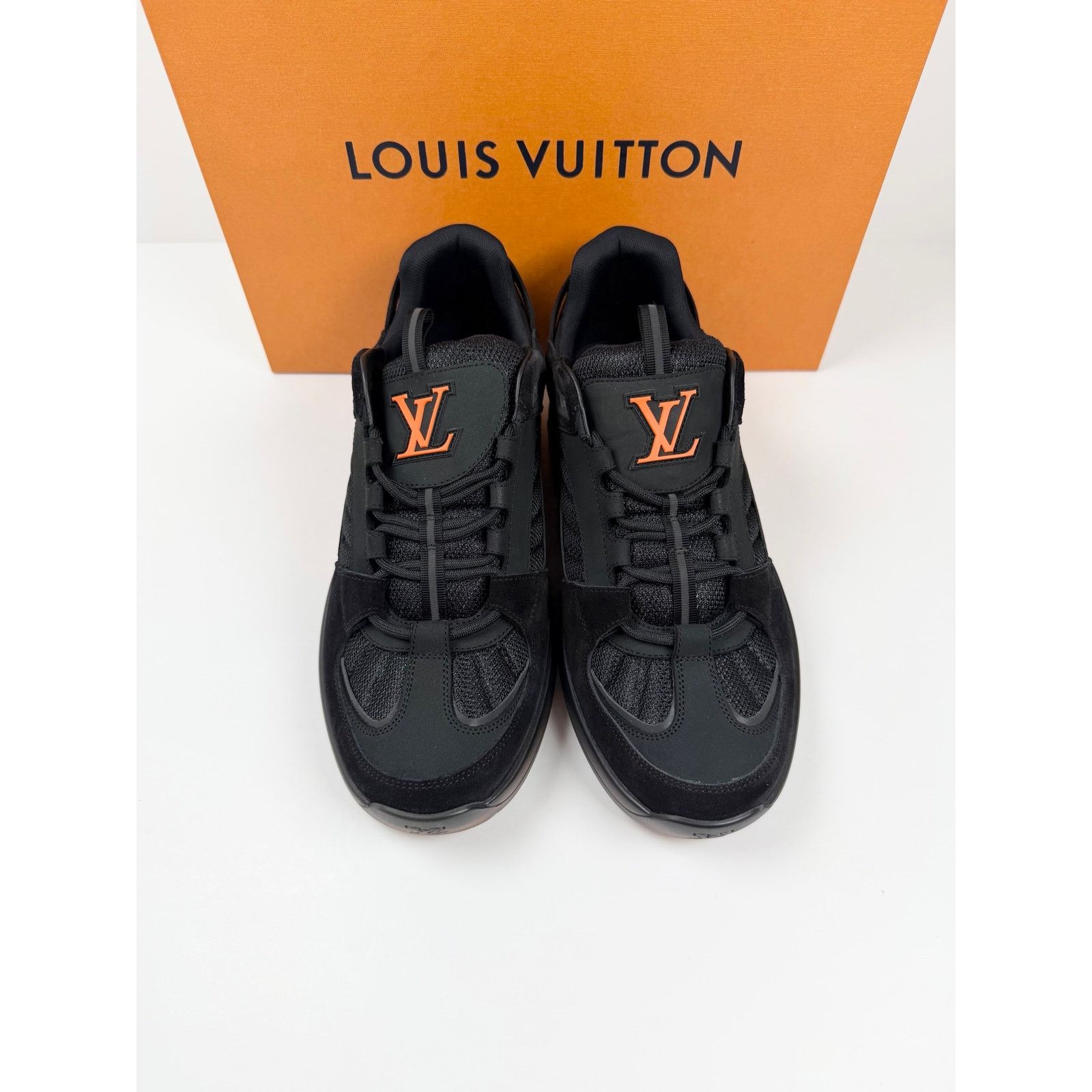 Louis Vuitton Size 7LV/8US - Louis Vuitton x Lucien Clark Sneakers NEW Size US 8 / EU 41 - 3 Thumbnail
