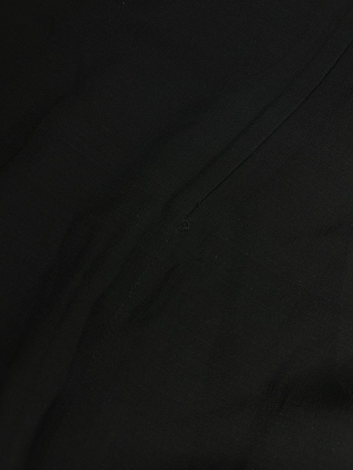 Chanel 90s Pleated Silk Skirt Size 27" / US 4 / IT 40 - 7 Thumbnail