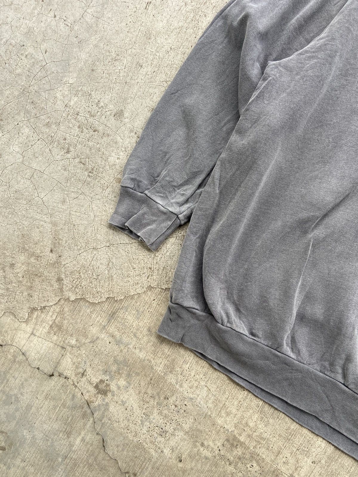 Band Tees Vintage 2000’s Bjork Band By Kooklyn Half Zipper Sweatshirt Size US XL / EU 56 / 4 - 5 Thumbnail